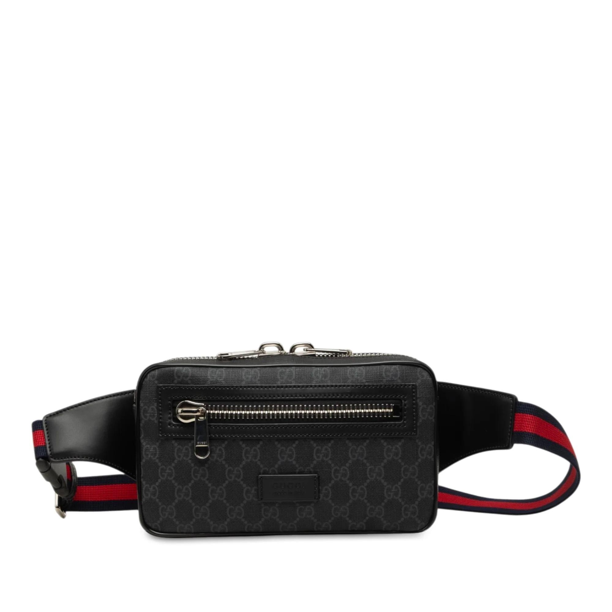 Gucci B leather handbag