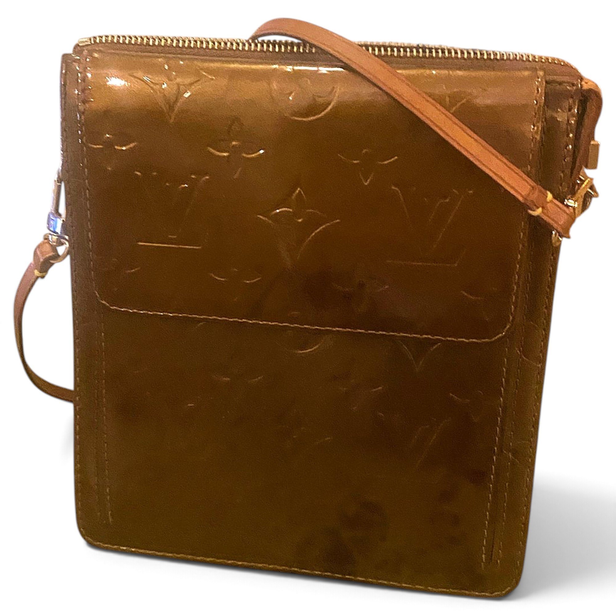 Bedford patent leather crossbody bag