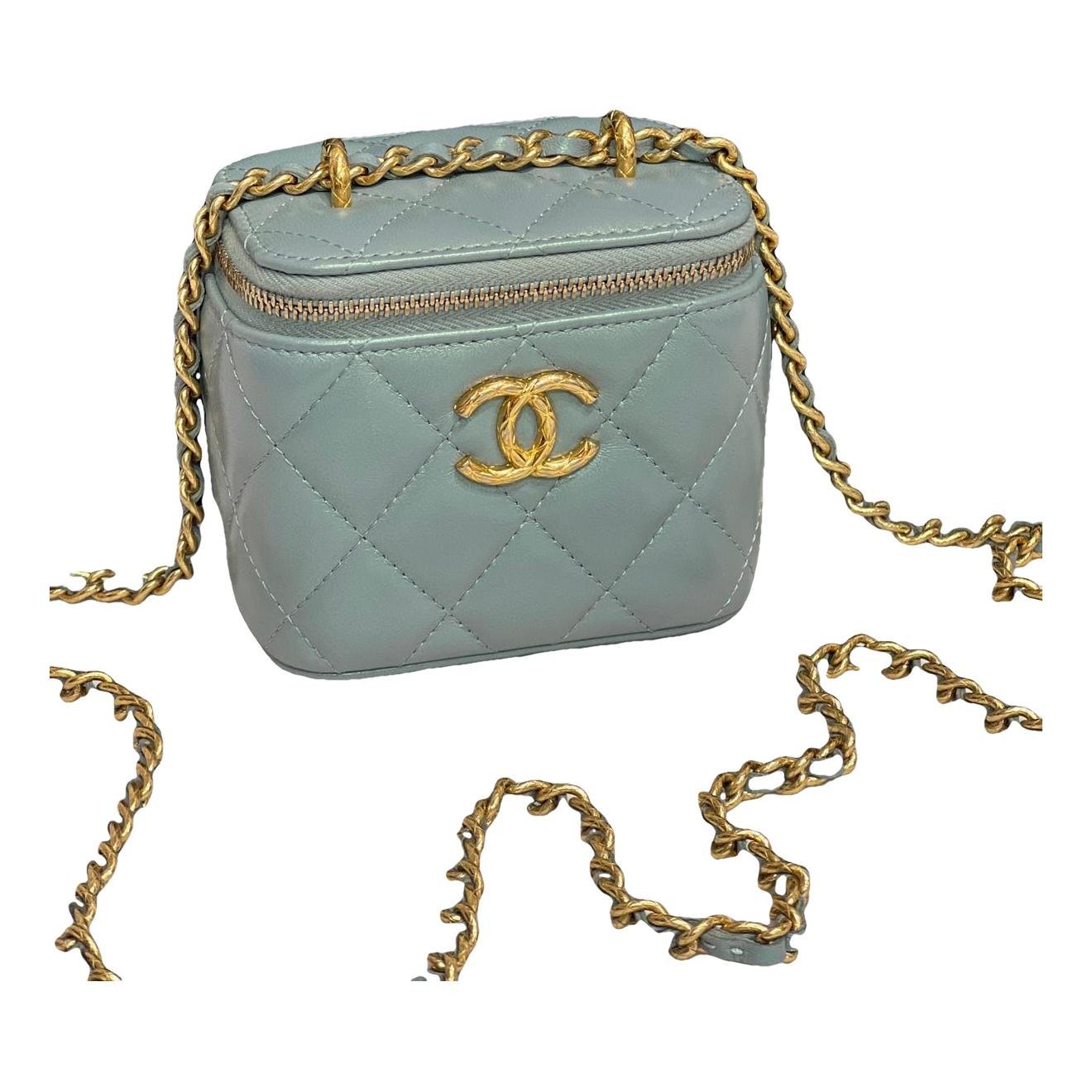 Vanity leather handbag