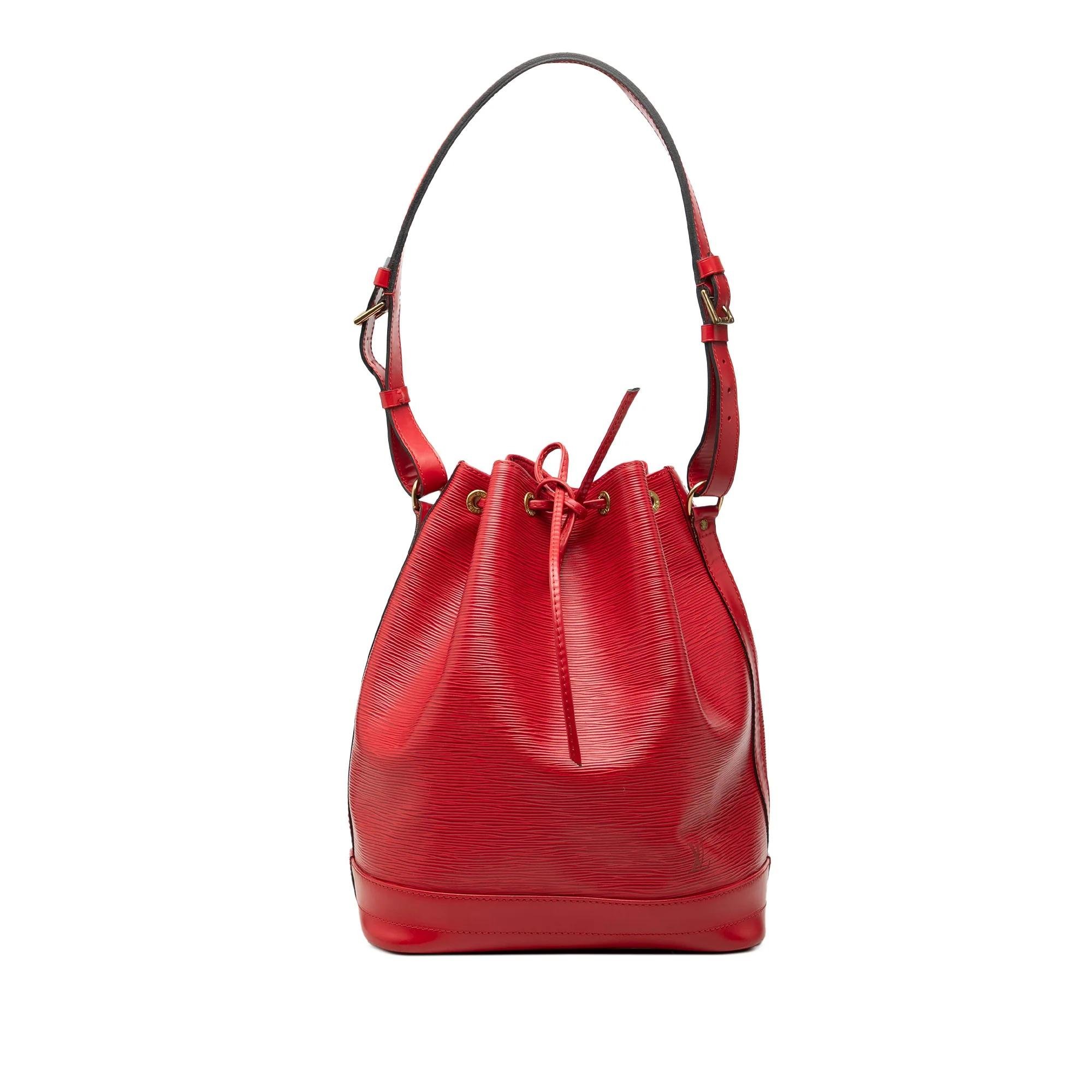 Bucket leather bag