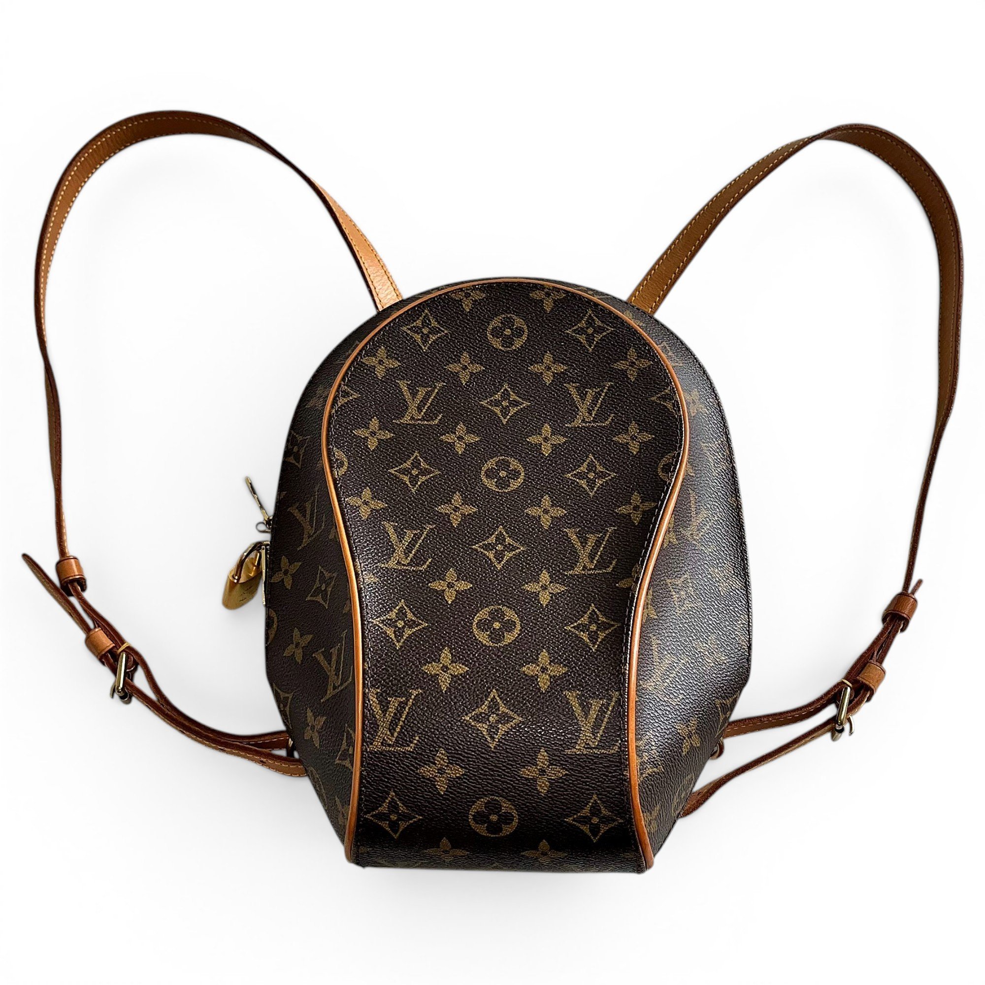 Ellipse cloth backpack