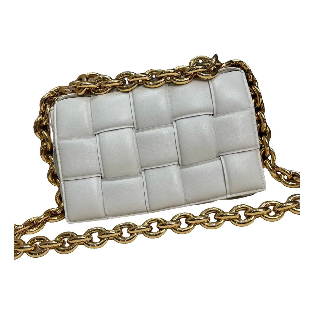 Chain Cassette leather handbag