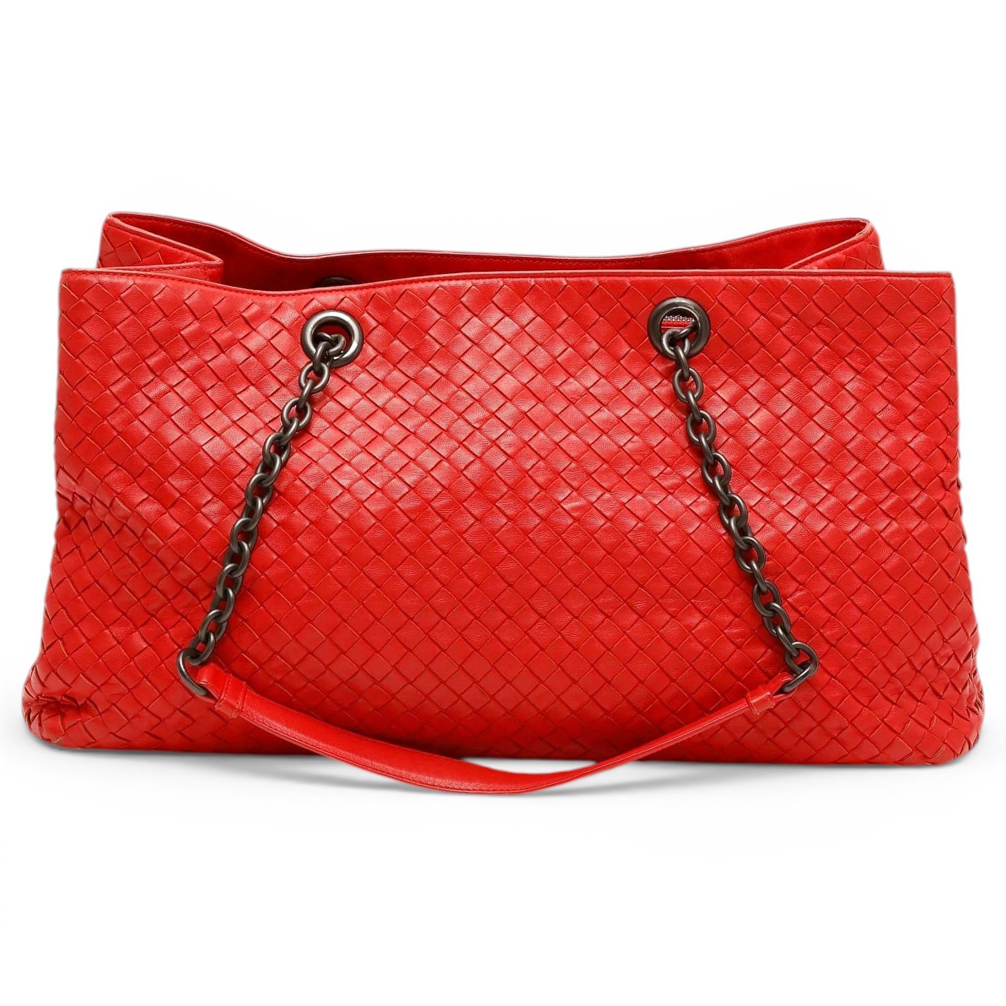 Leather tote