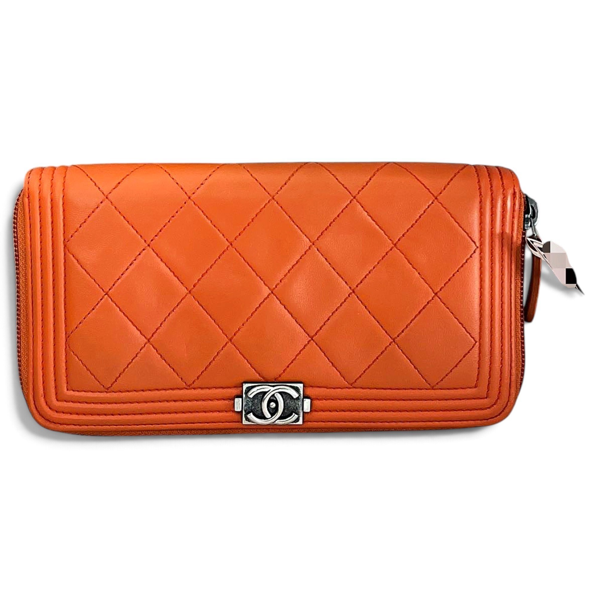 Leather clutch bag