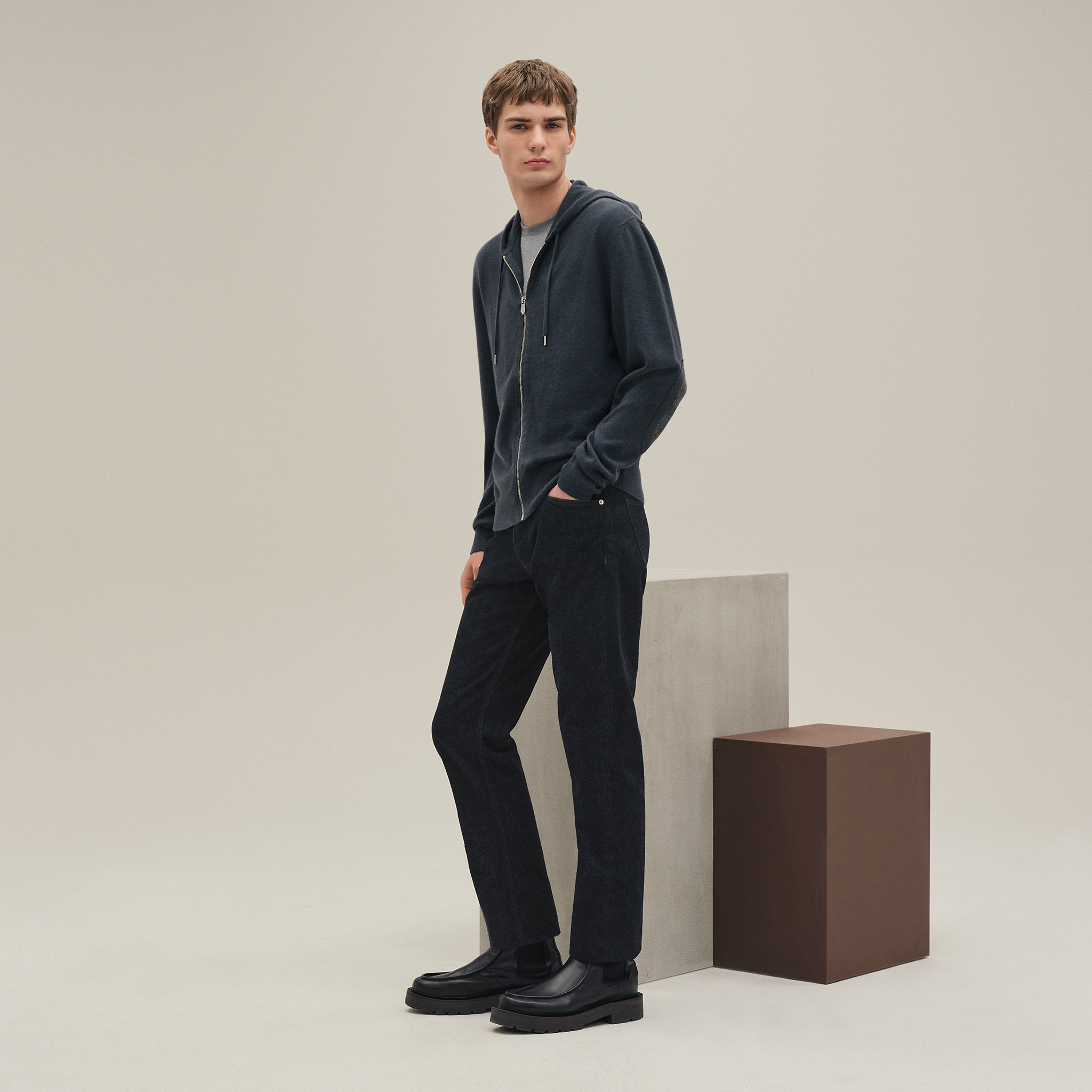 Cashmere "Maillon Chaine d'Ancre" hooded jacket