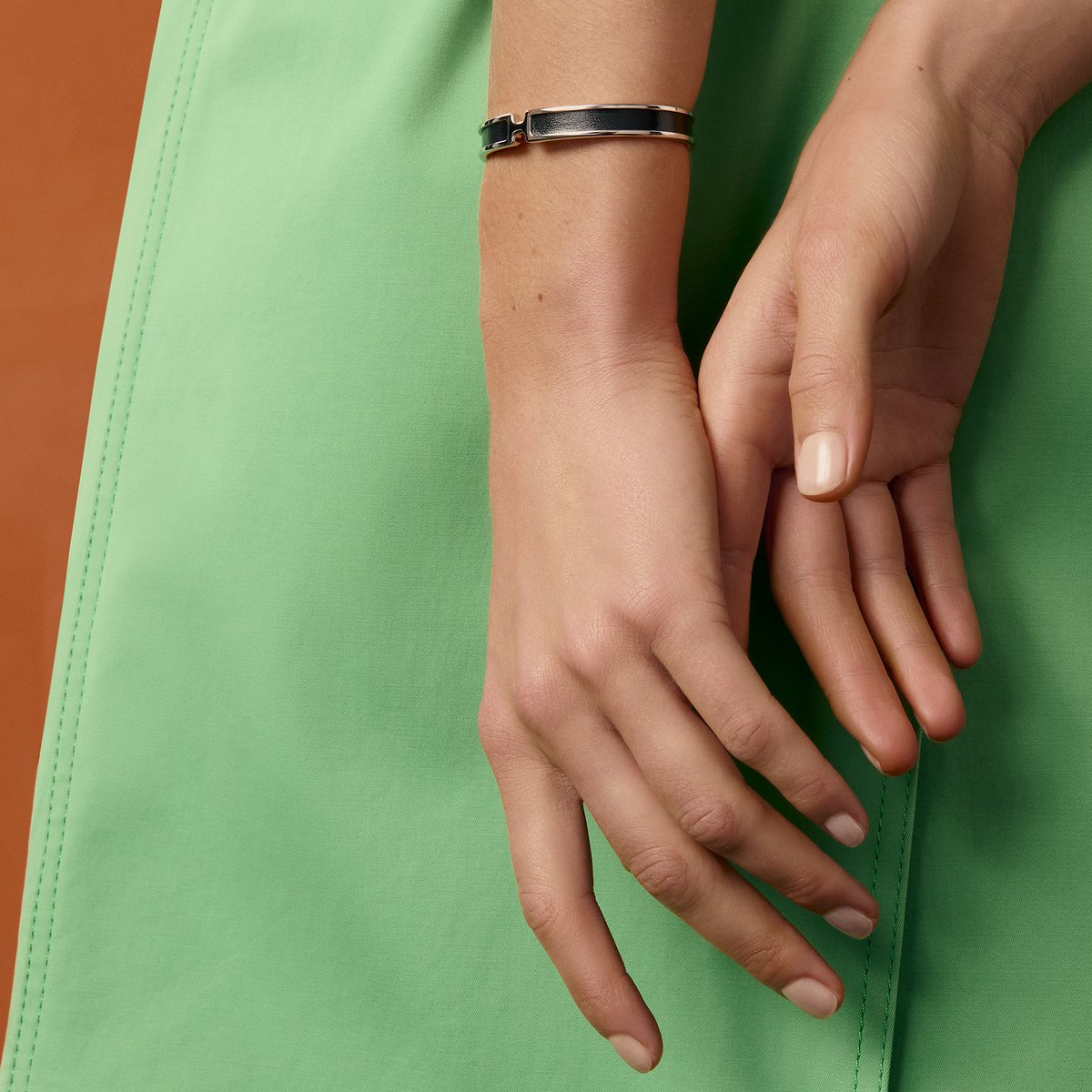 Noir Olympe Bracelet