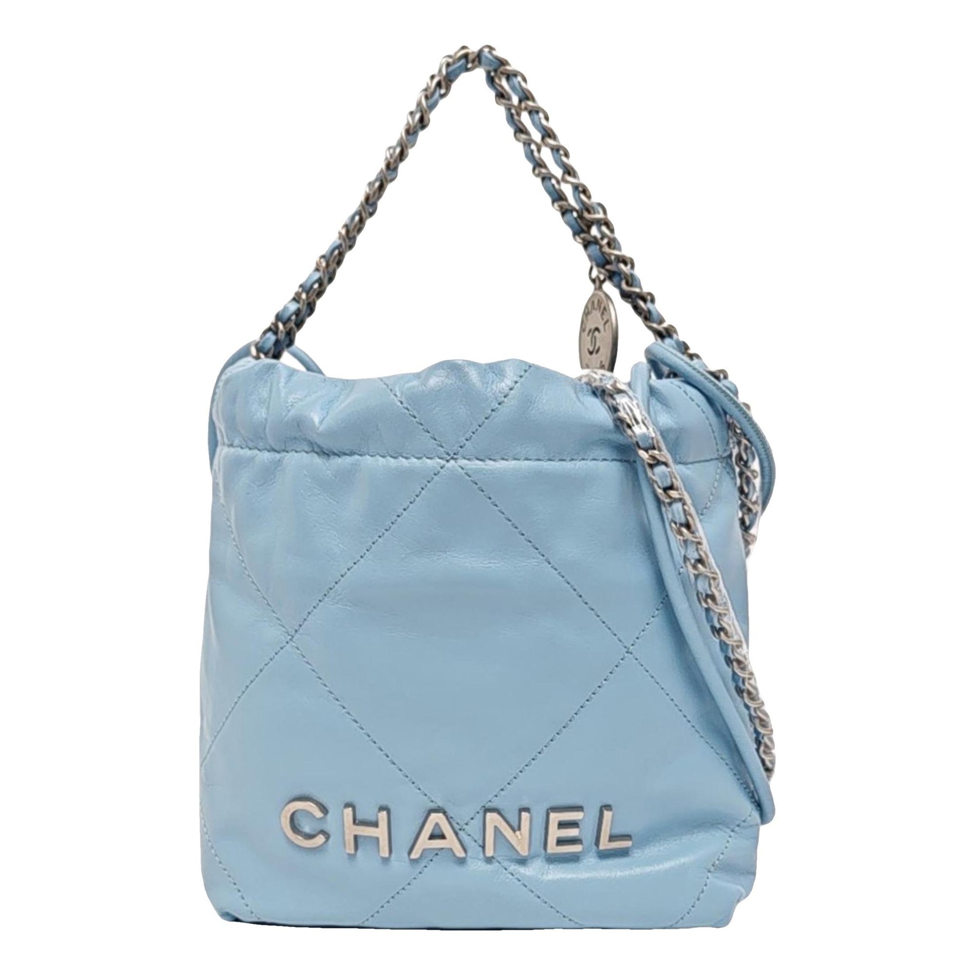 Chanel 22 leather handbag
