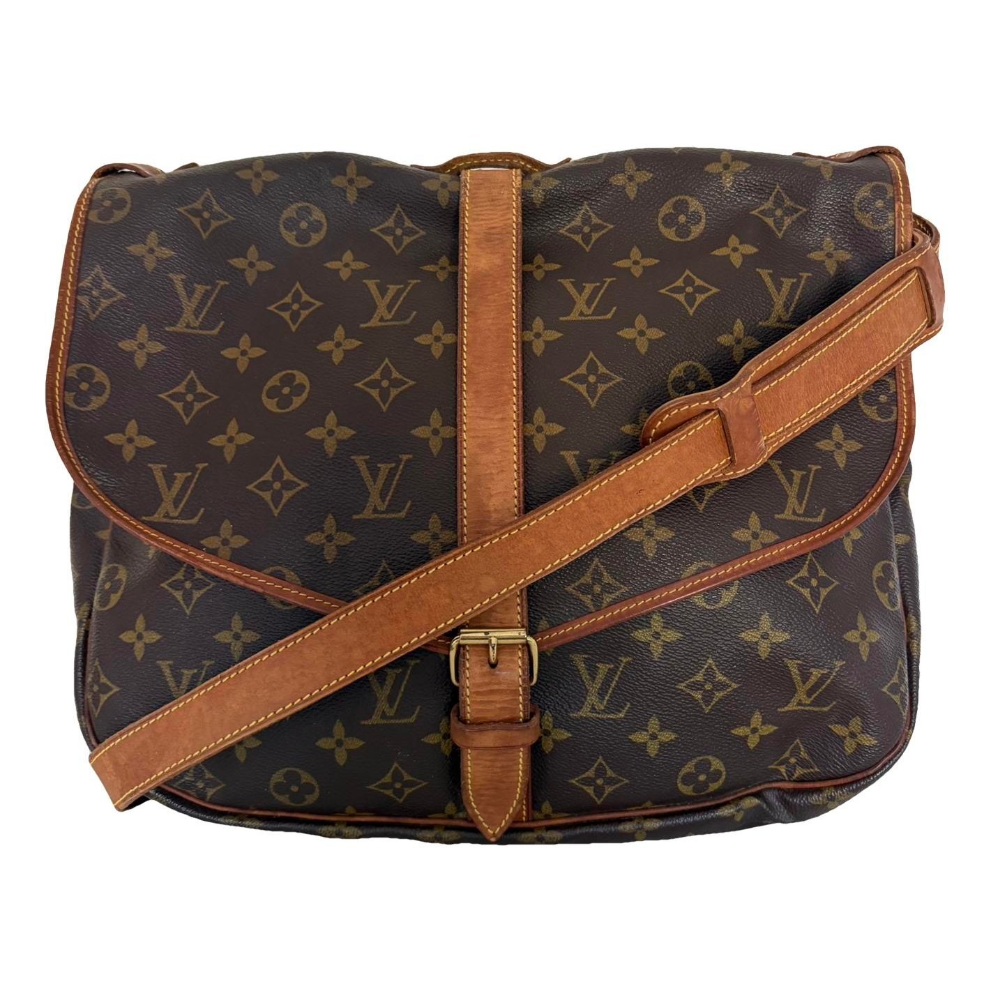 Saumur leather crossbody bag