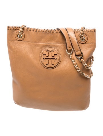 Signature Shoulder Bag
