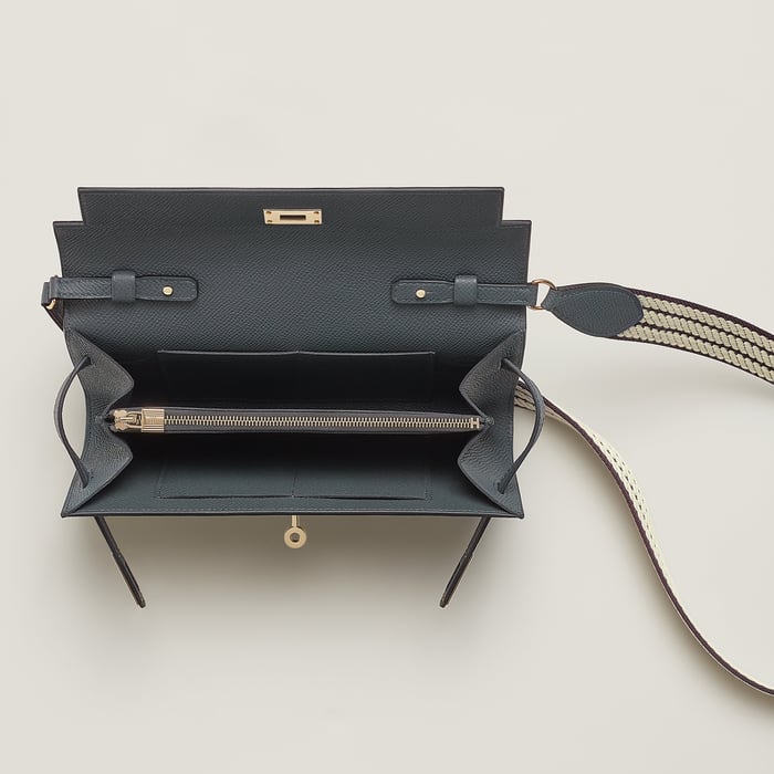 Kelly Classique to Go Wallet