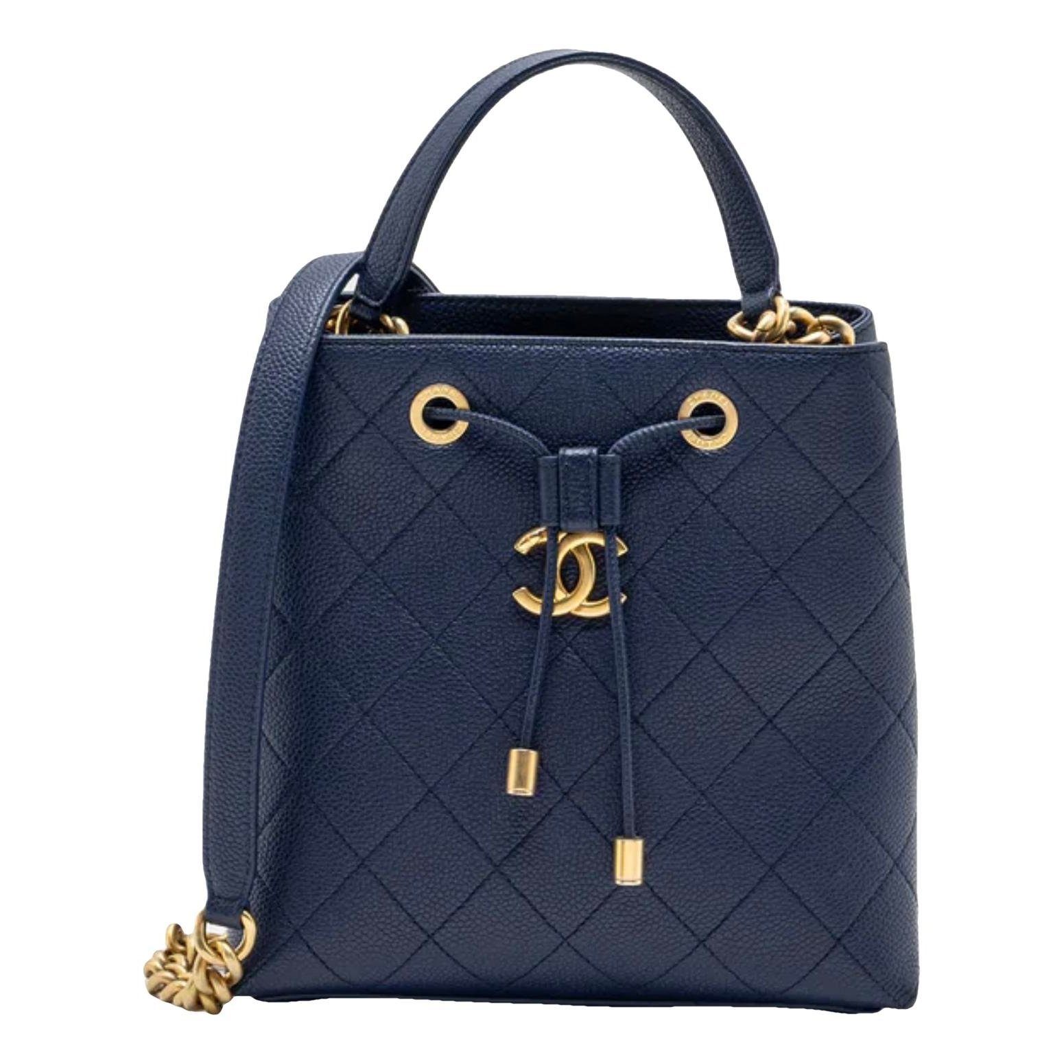Gabrielle Bucket leather crossbody bag