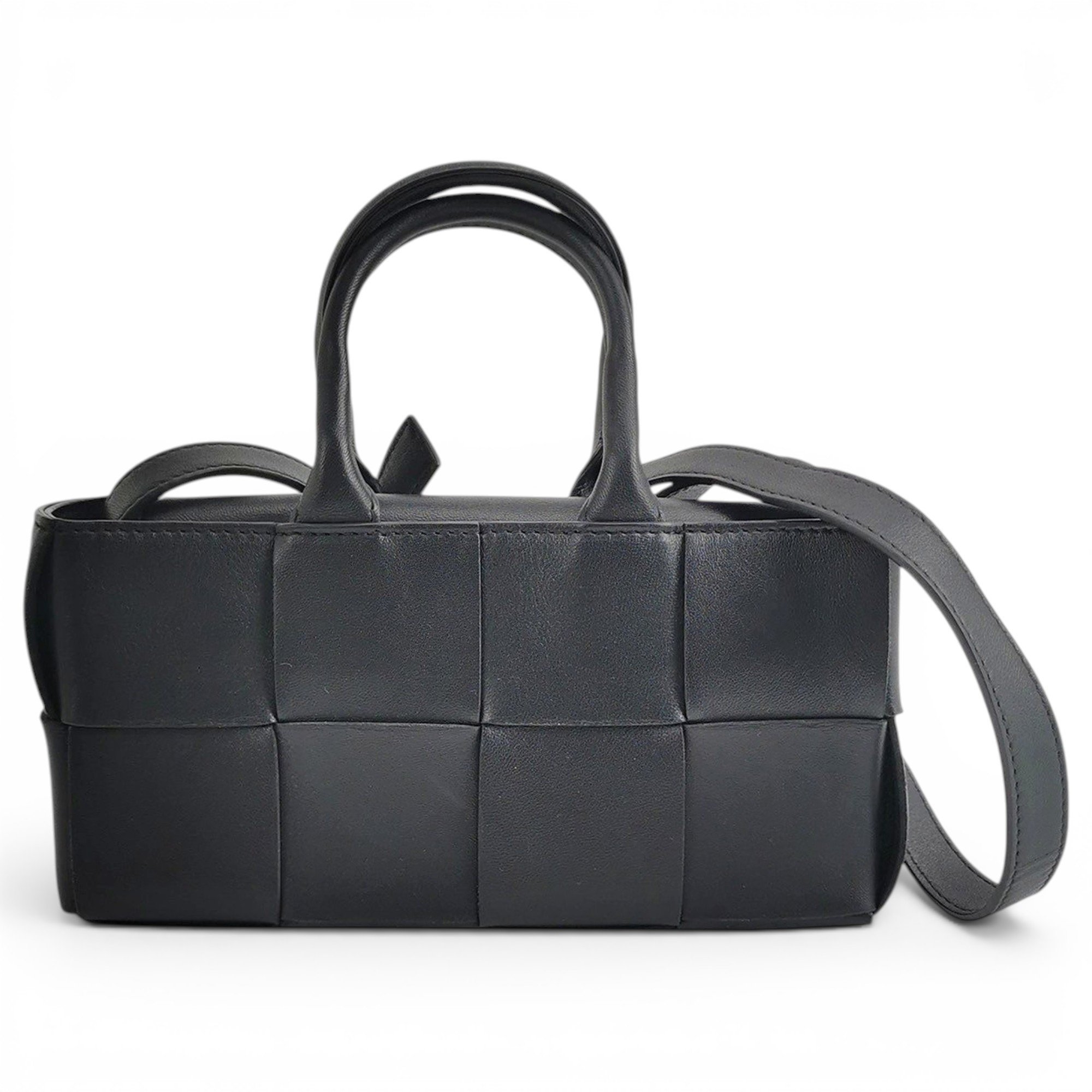 Bottega Veneta Arco leather tote