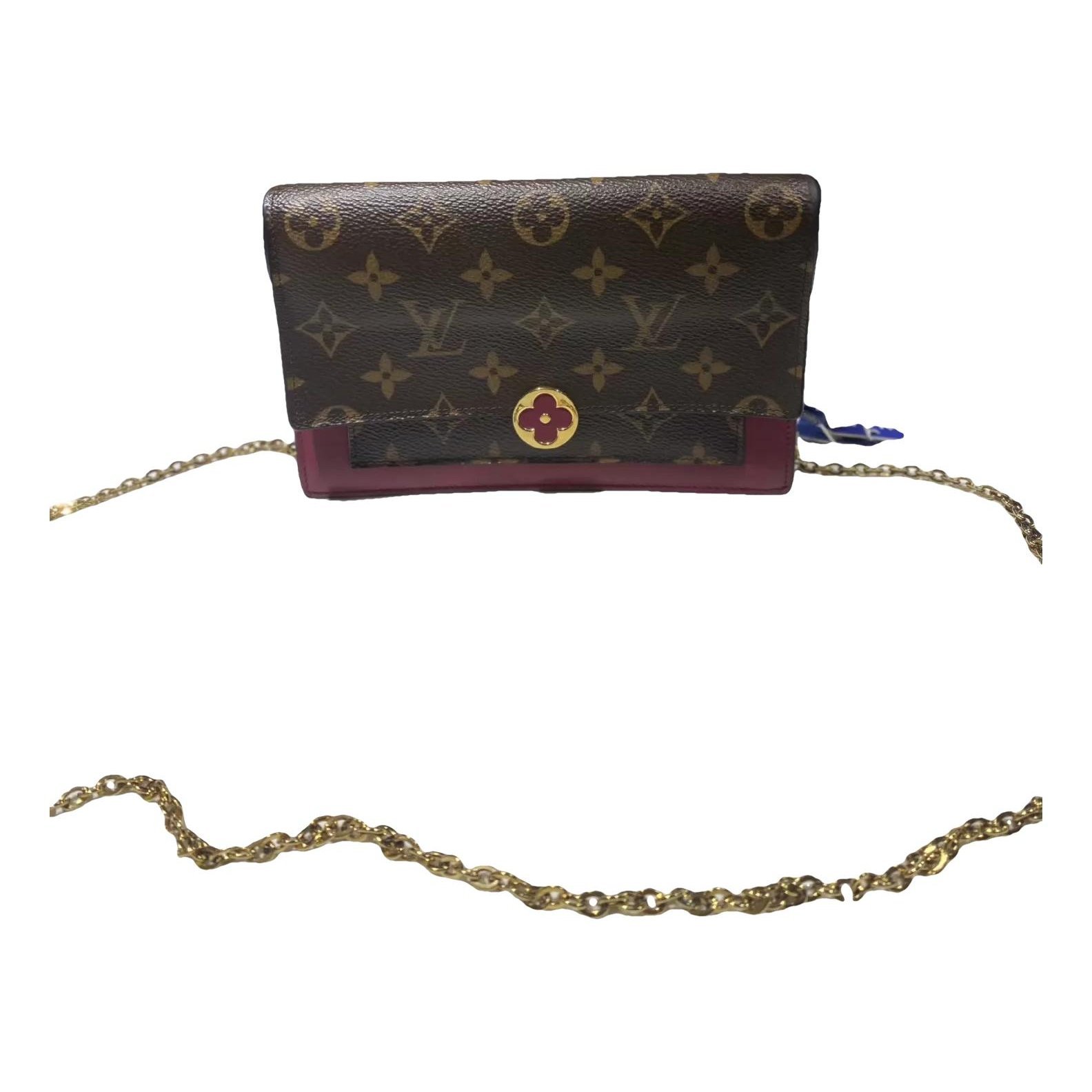 Flore chain leather handbag
