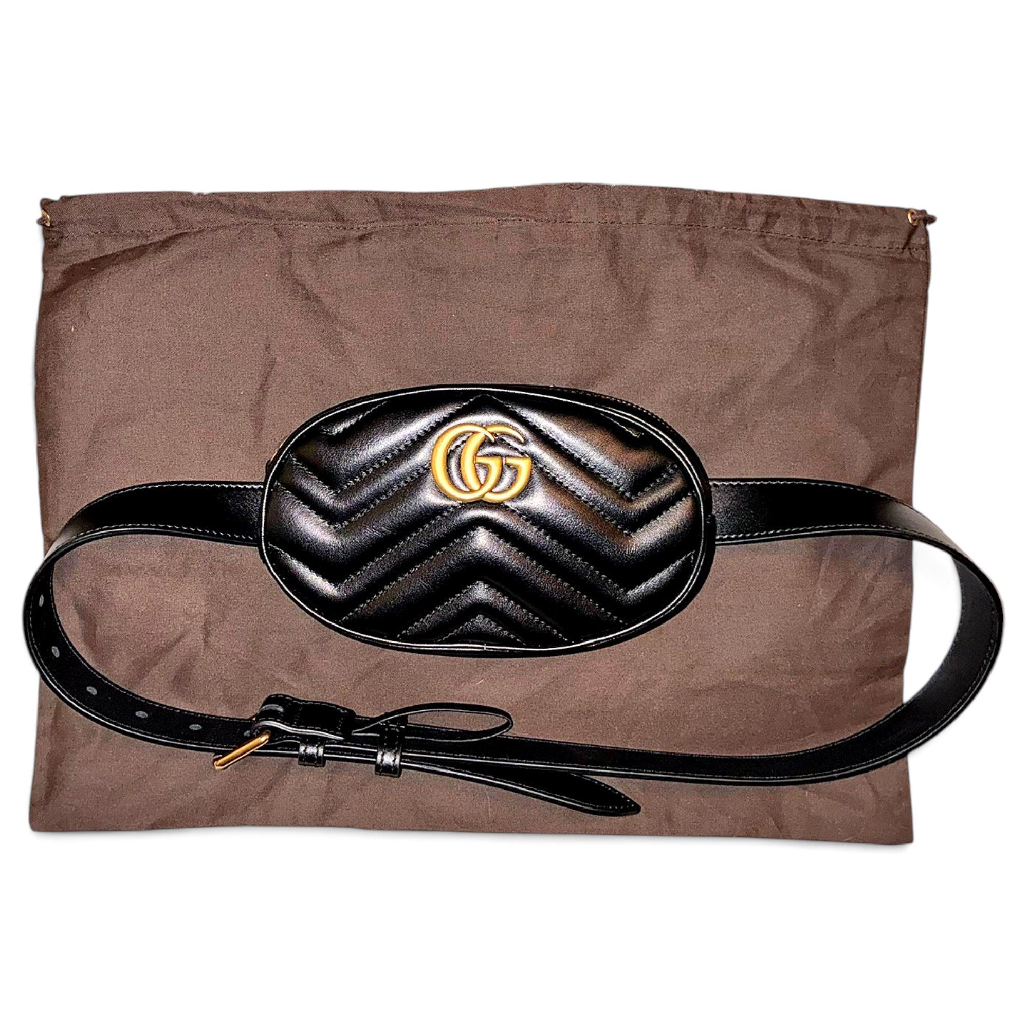 GG Marmont Oval leather bag