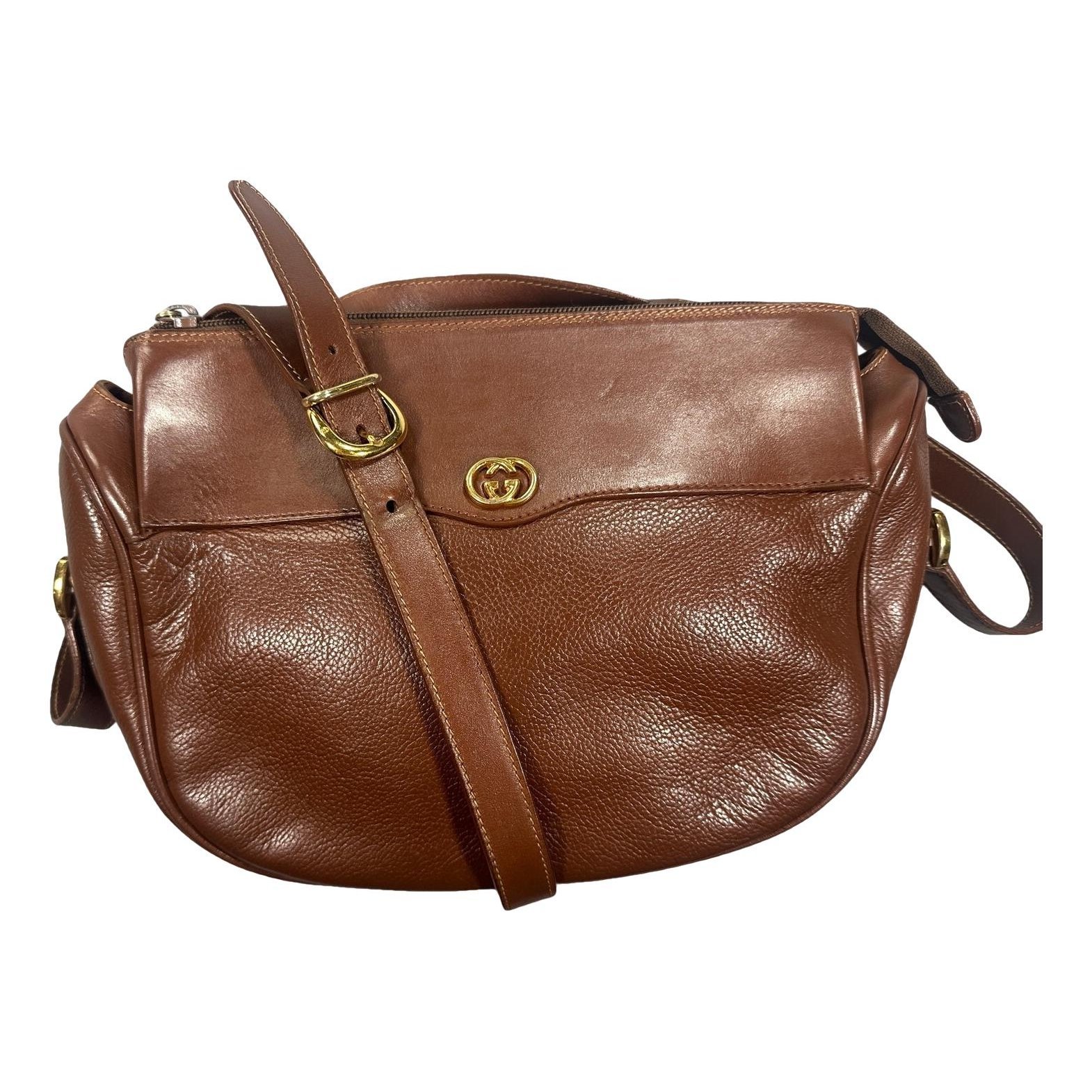 Leather crossbody bag