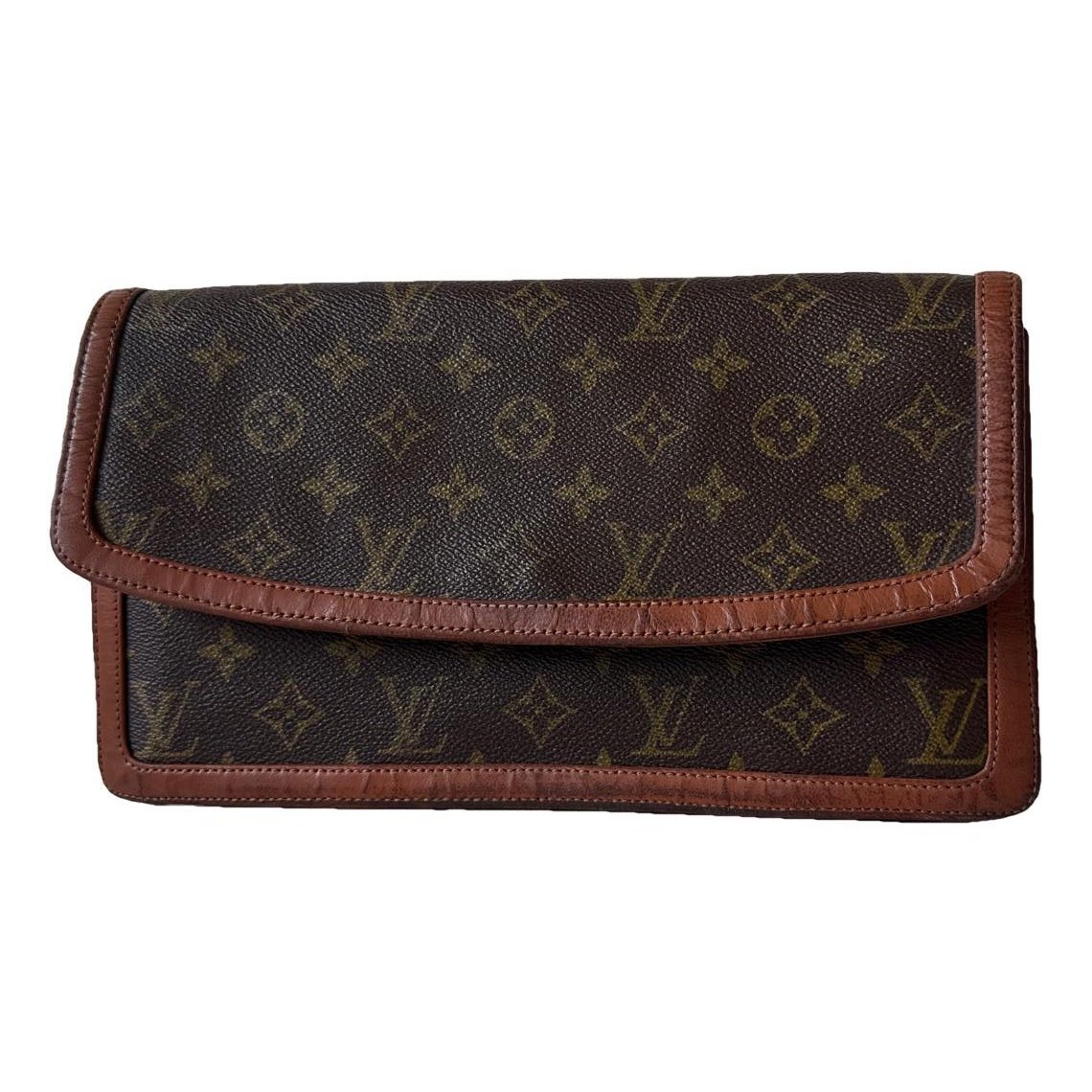 Leather clutch bag