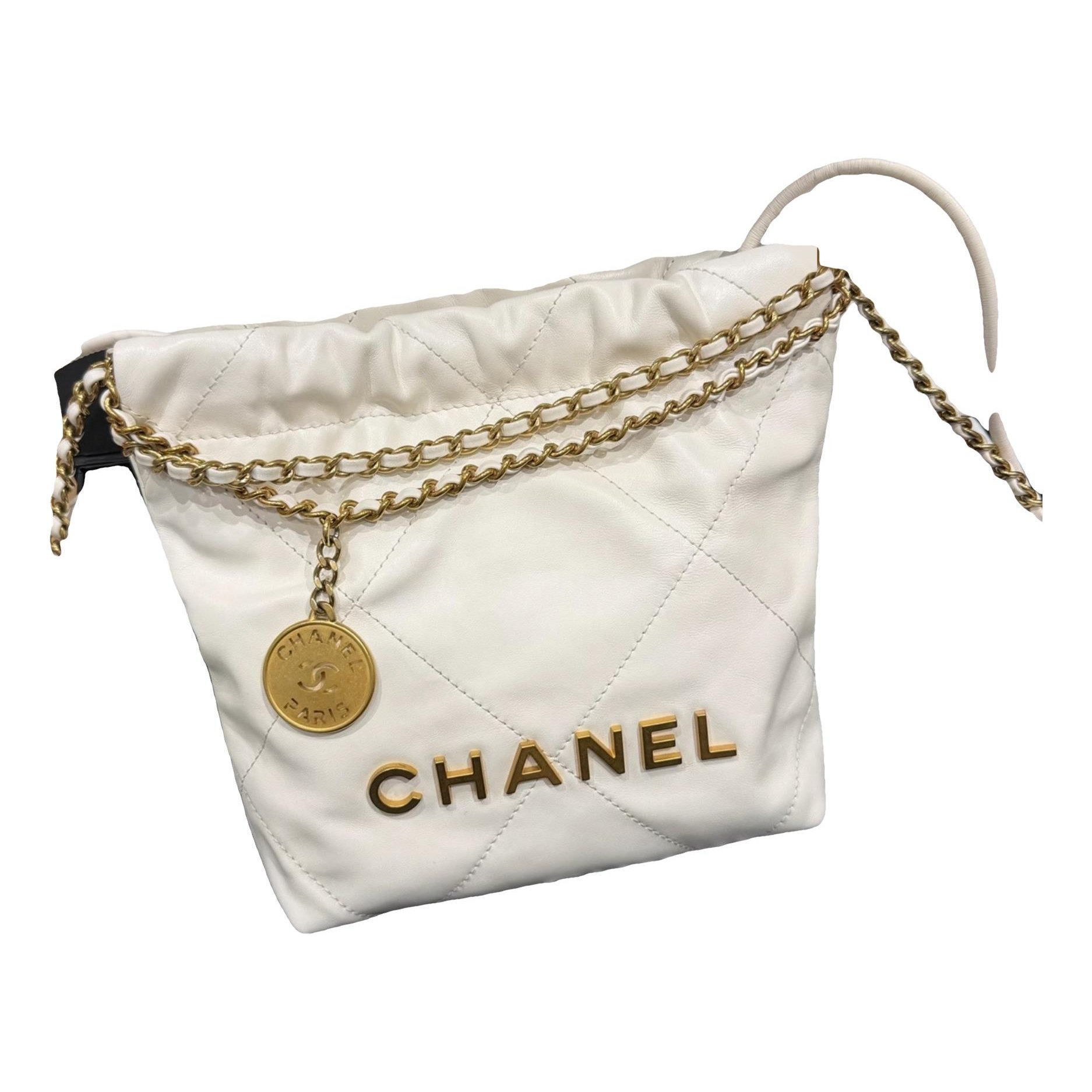 Chanel 22 leather crossbody bag