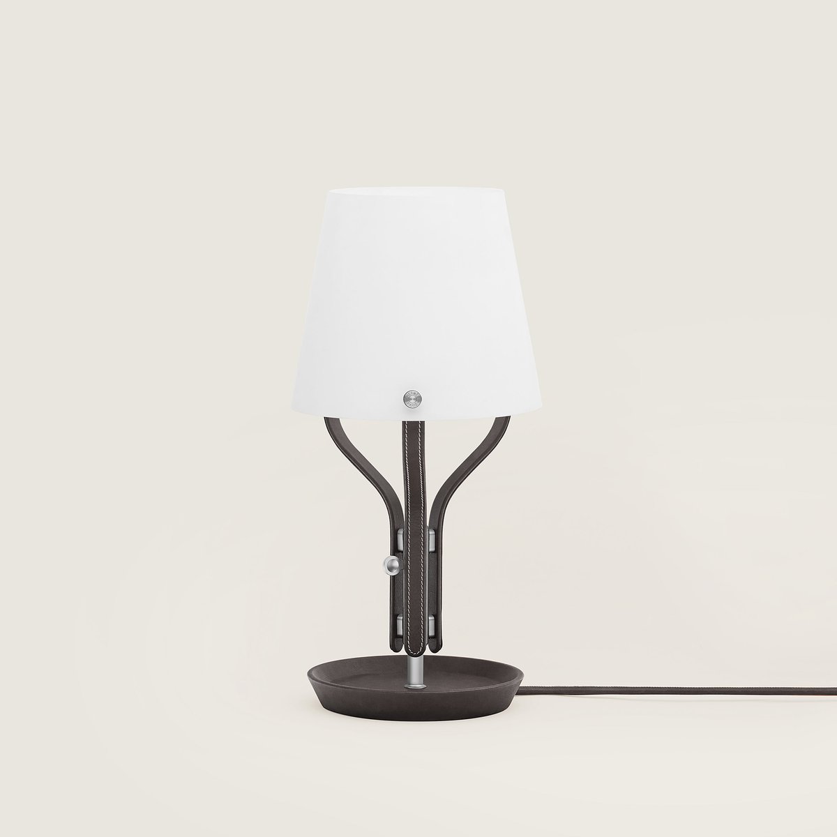 Harnais bedside lamp