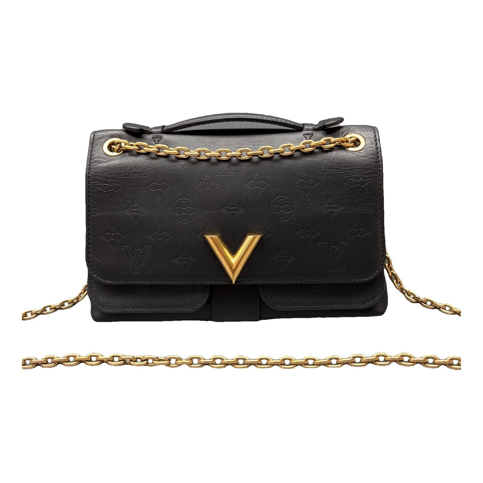 One Handle very leather handbag