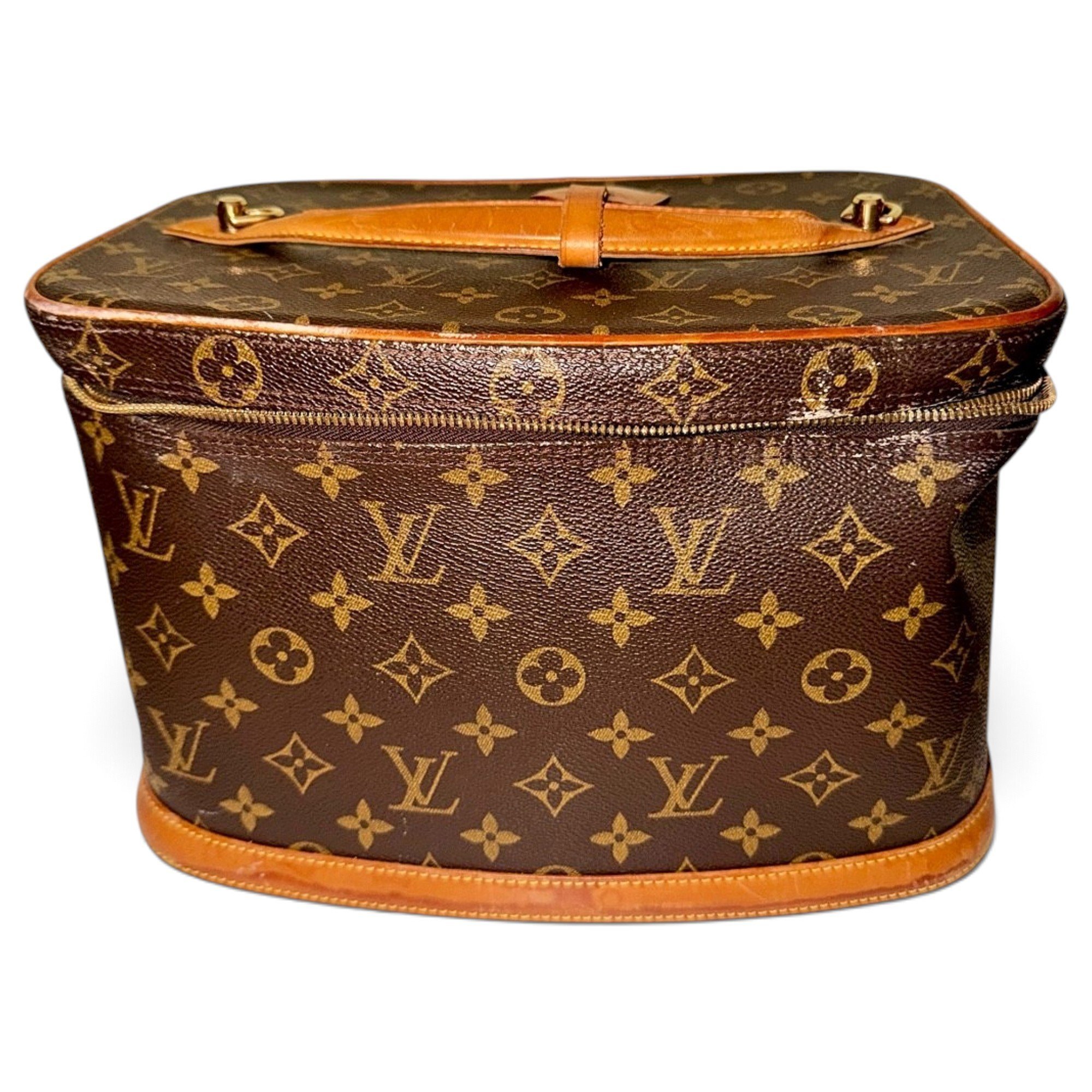 Nice leather vanity case