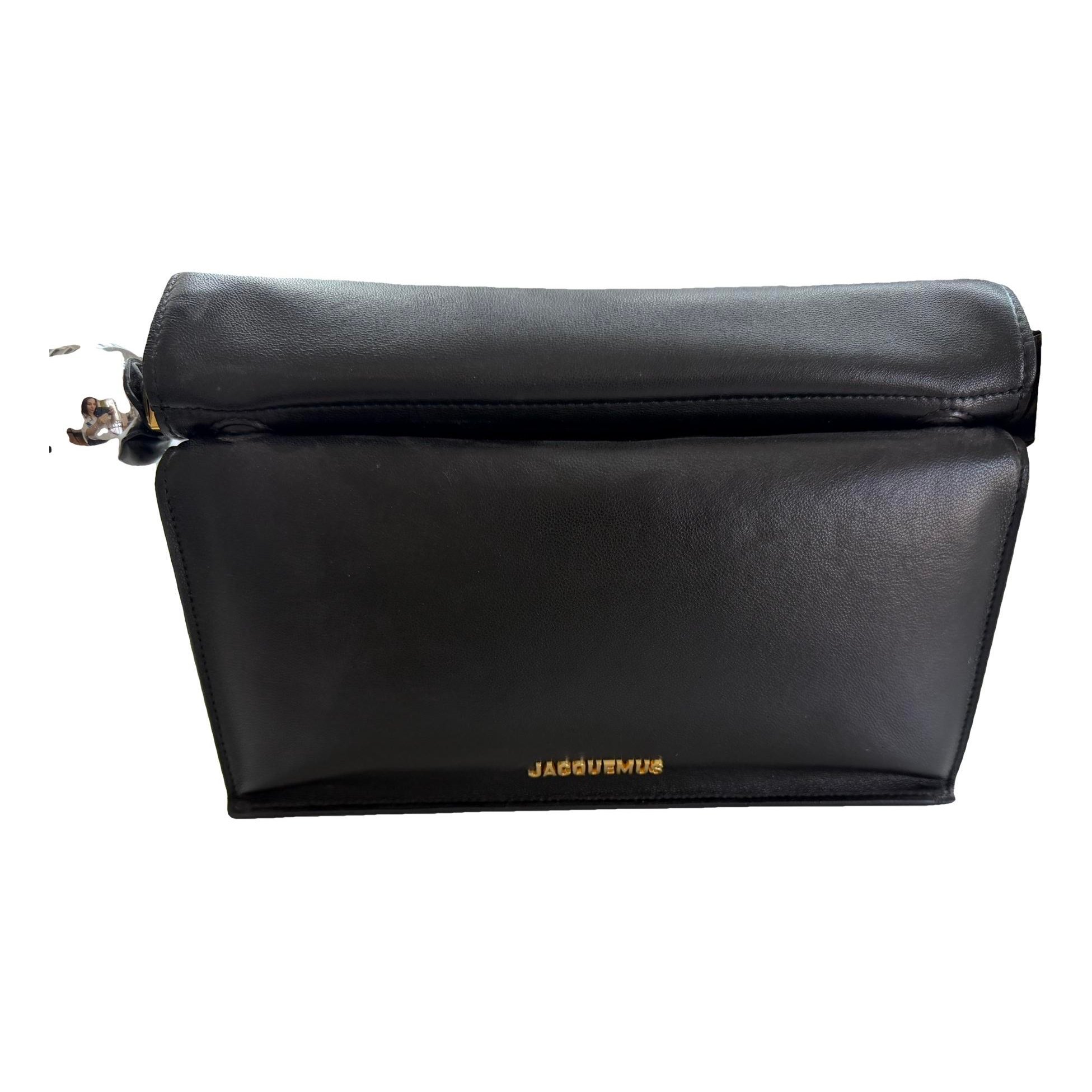 La Pochette Rond Carré leather clutch bag