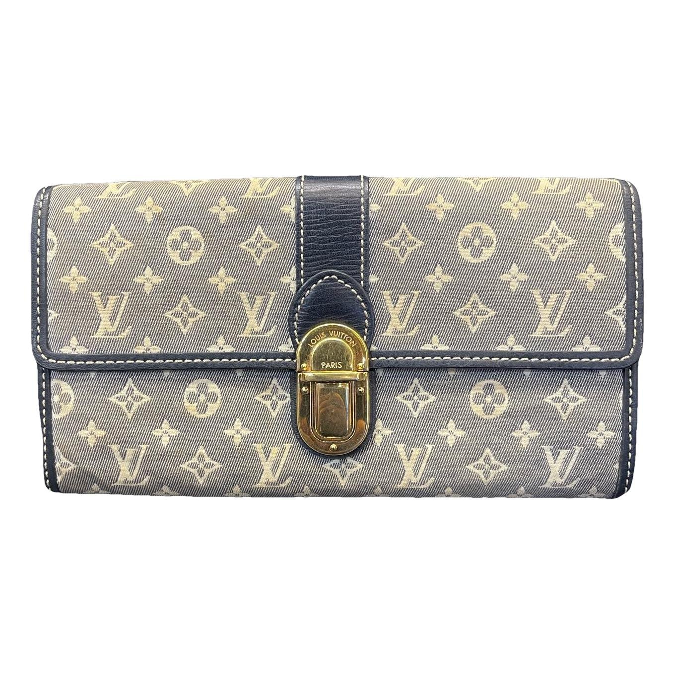 Cloth clutch bag