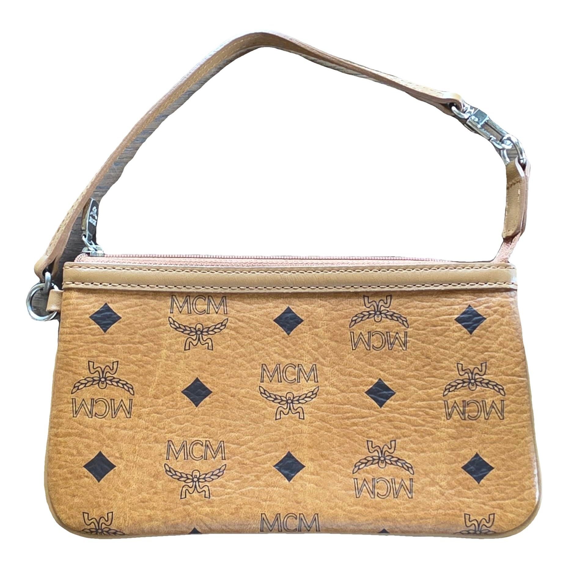 Leather clutch bag