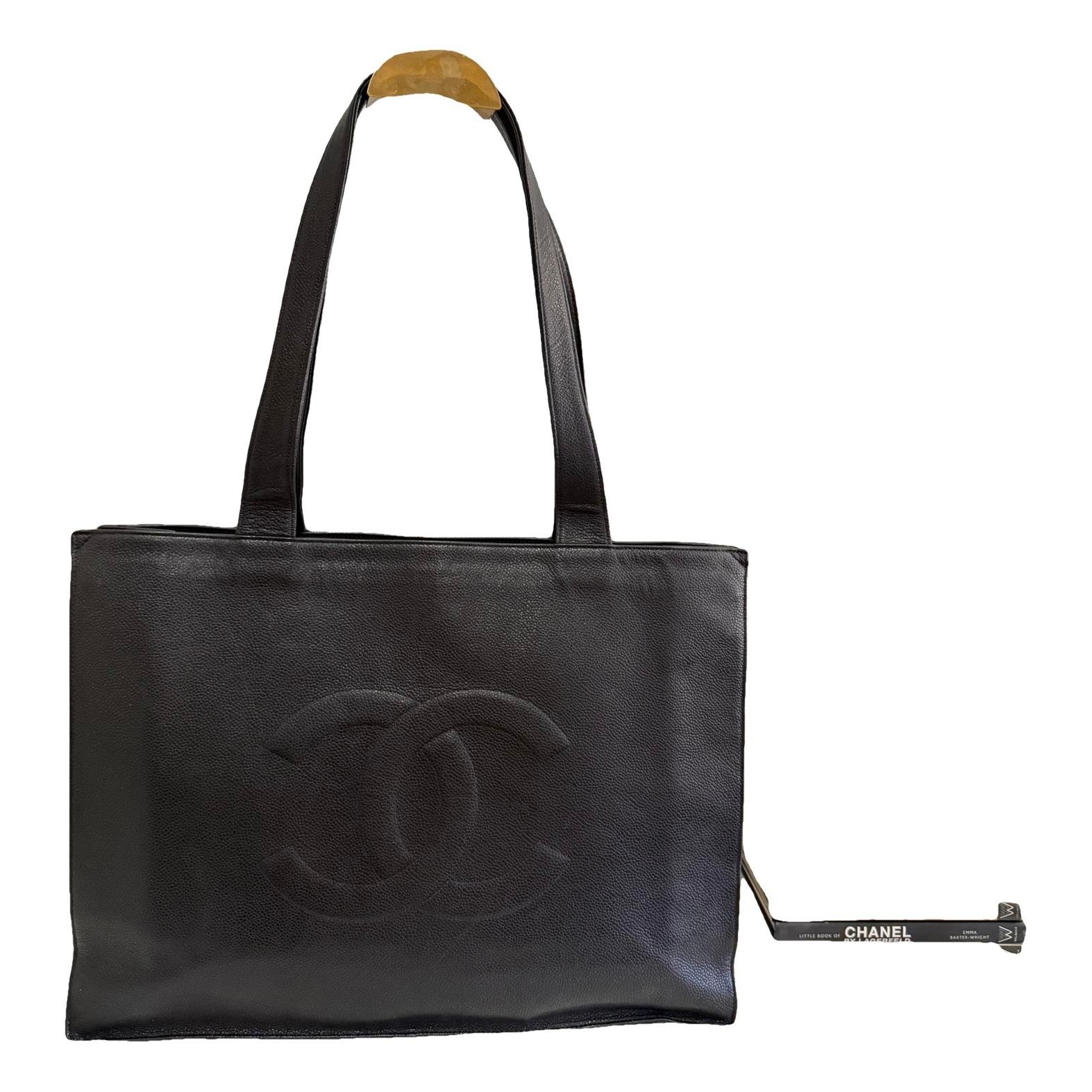 Leather tote