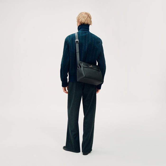 Noir Kelly Messenger Bag
