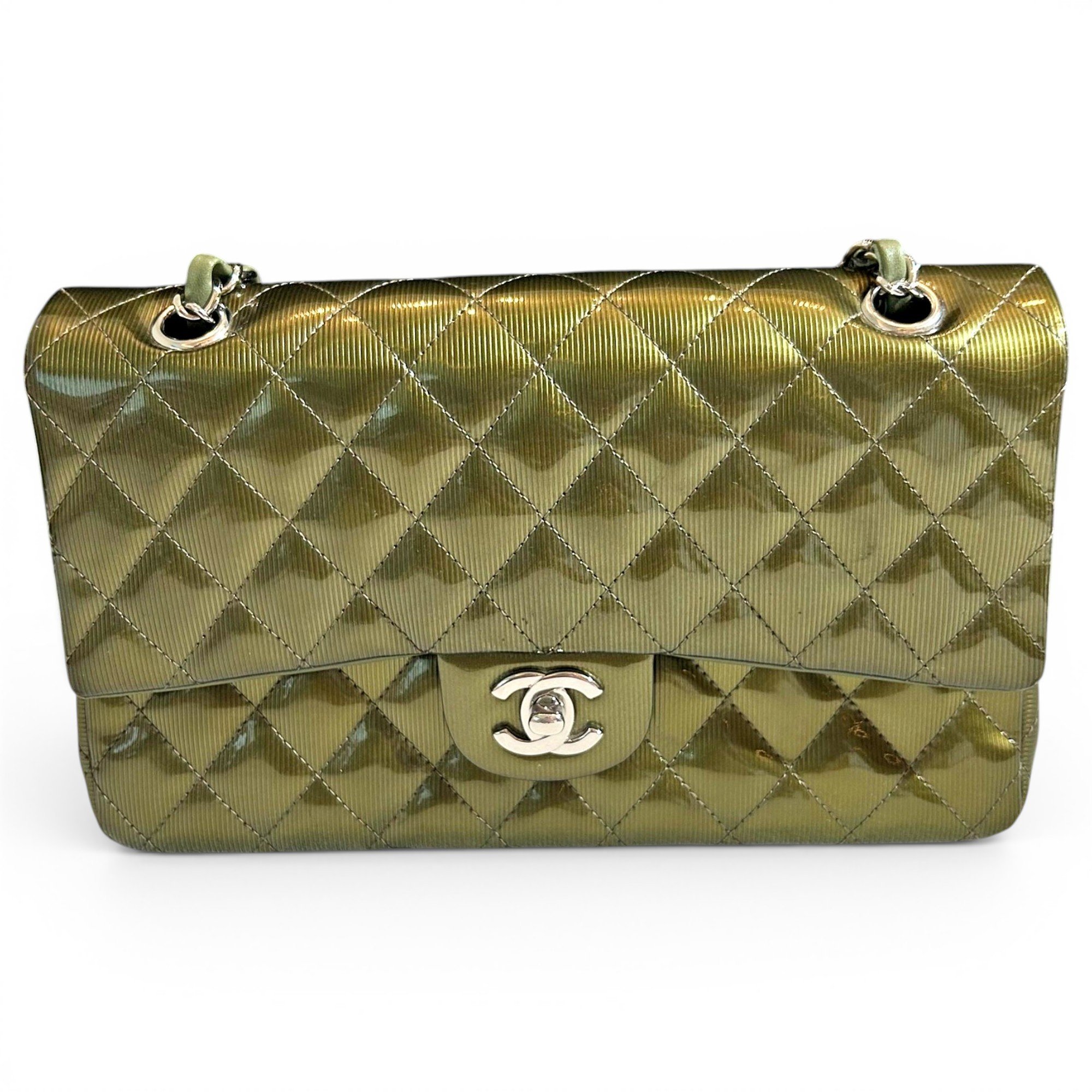 Timeless/Classique patent leather handbag