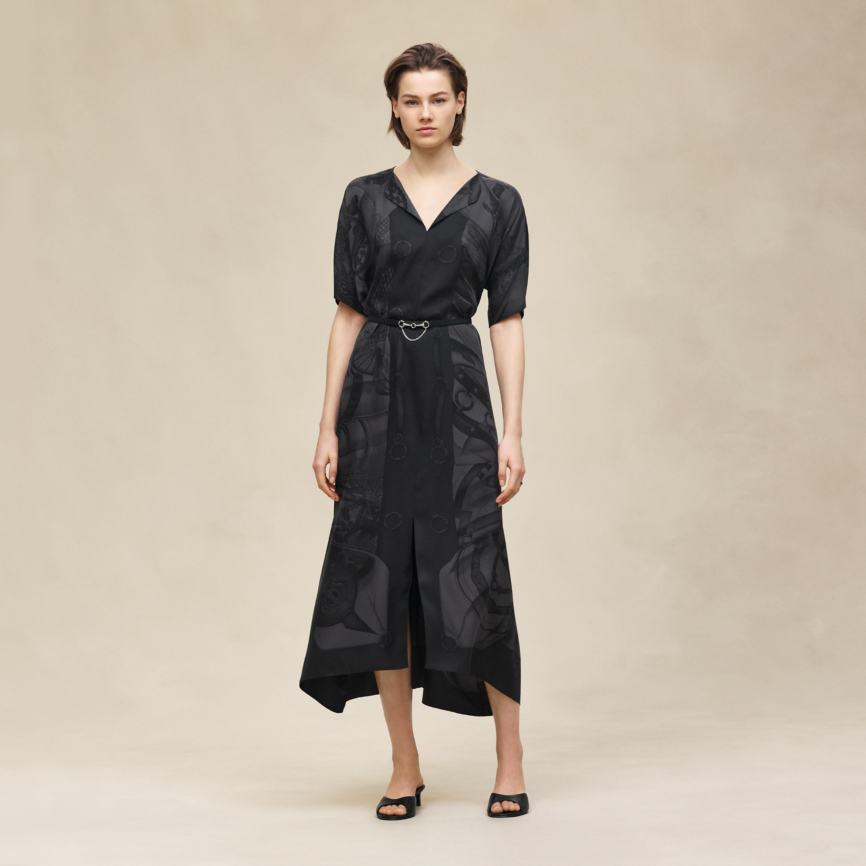 "Soleil de Soie Poudre" classic caftan