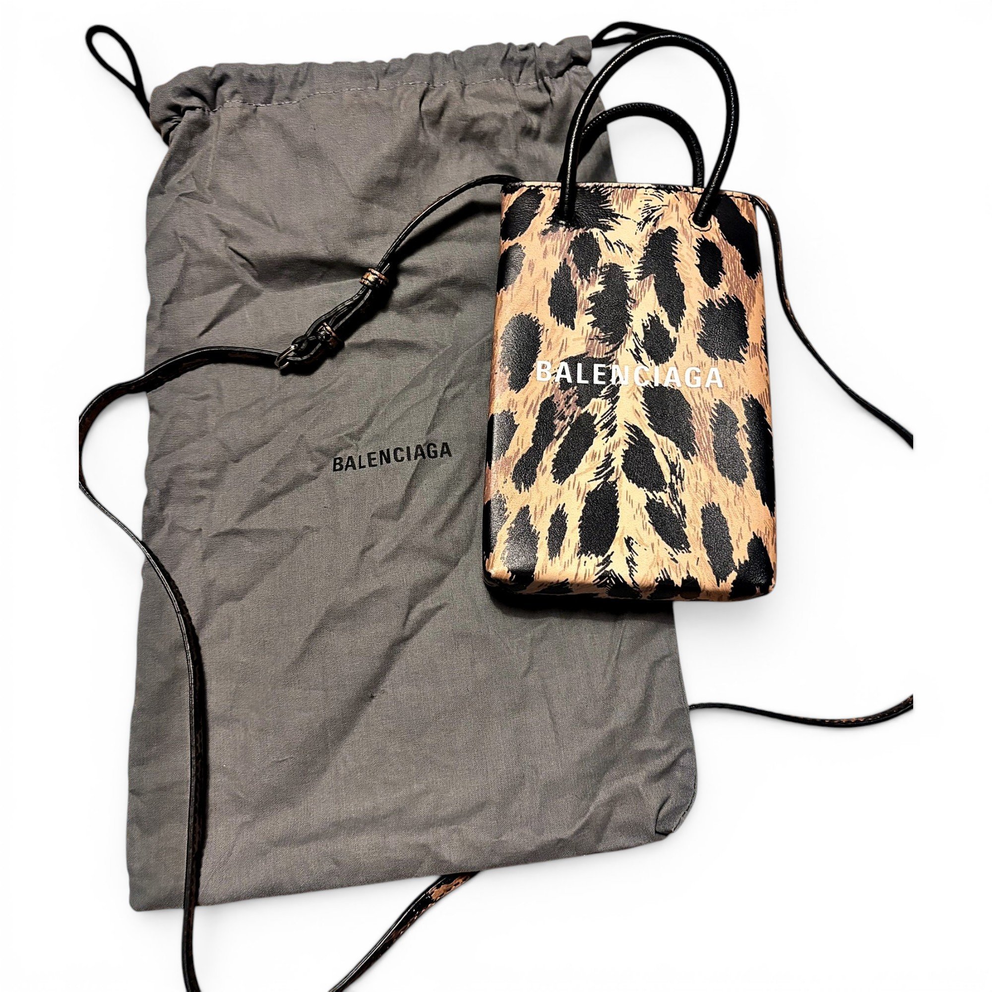 Leather clutch bag