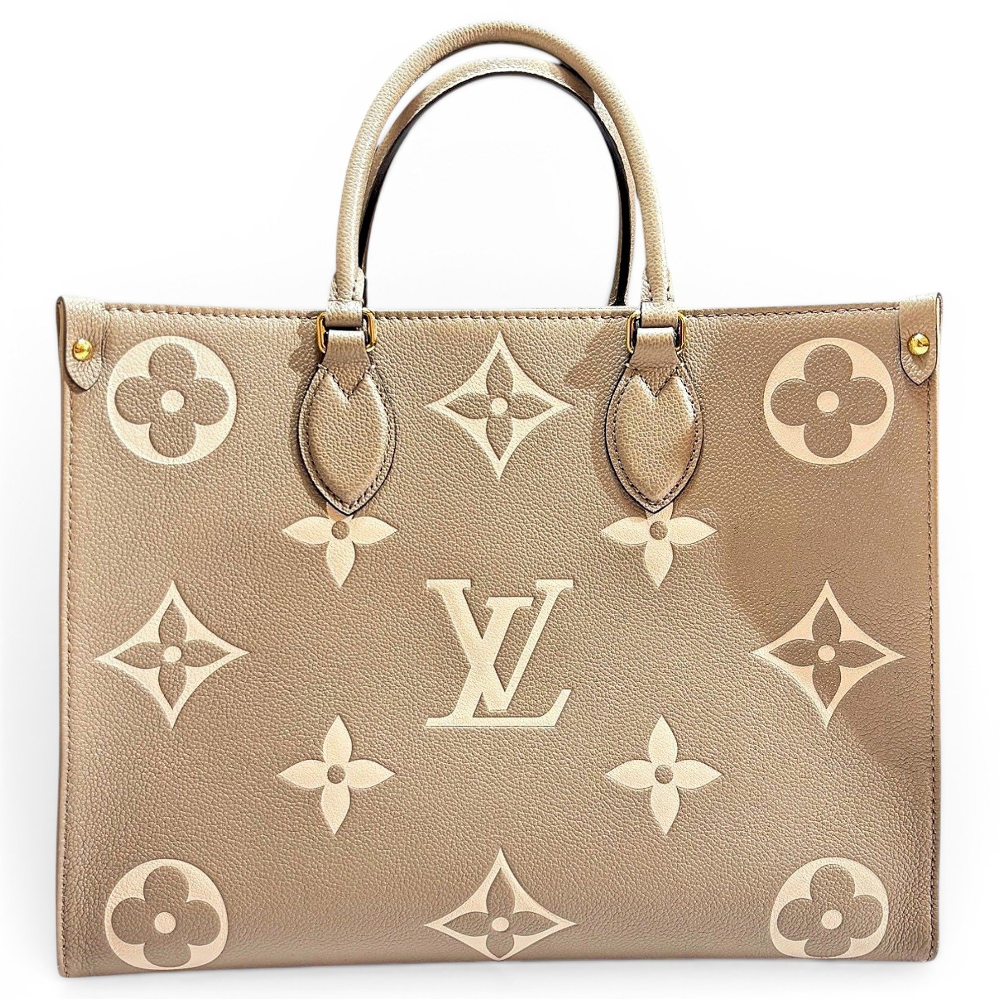 Onthego leather handbag