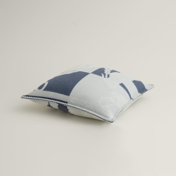 Ardoise Brides De Gala Pillow
