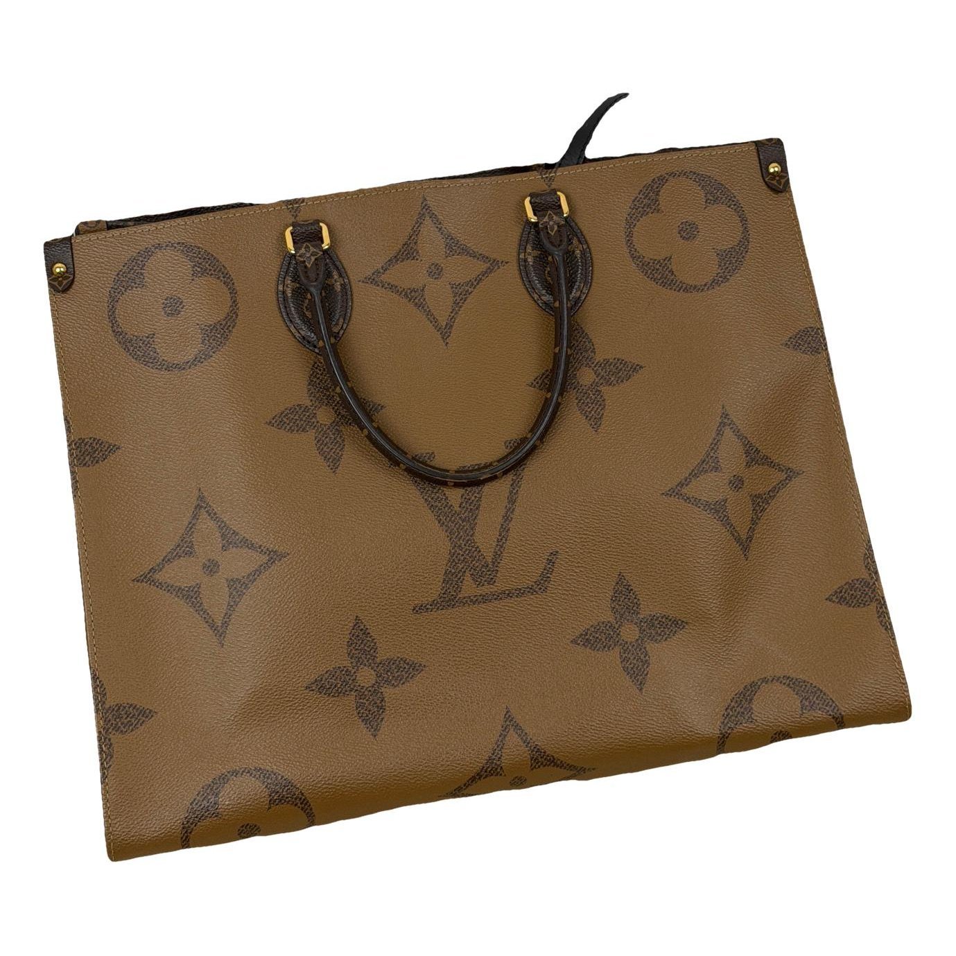 Onthego leather tote