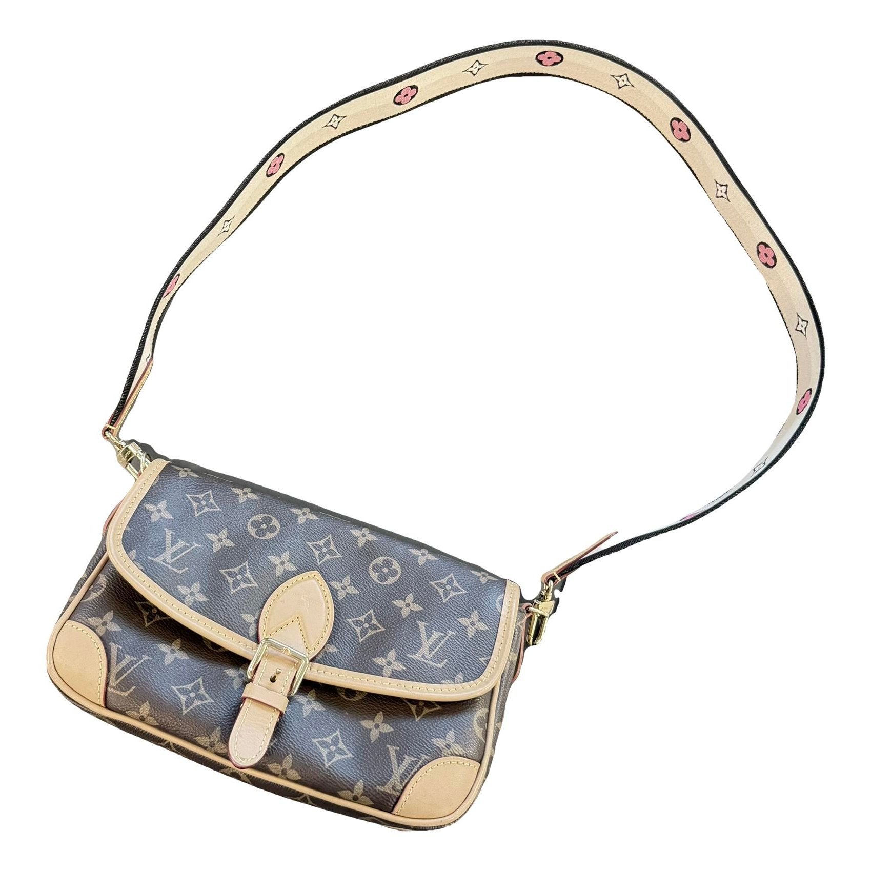 Diane leather crossbody bag