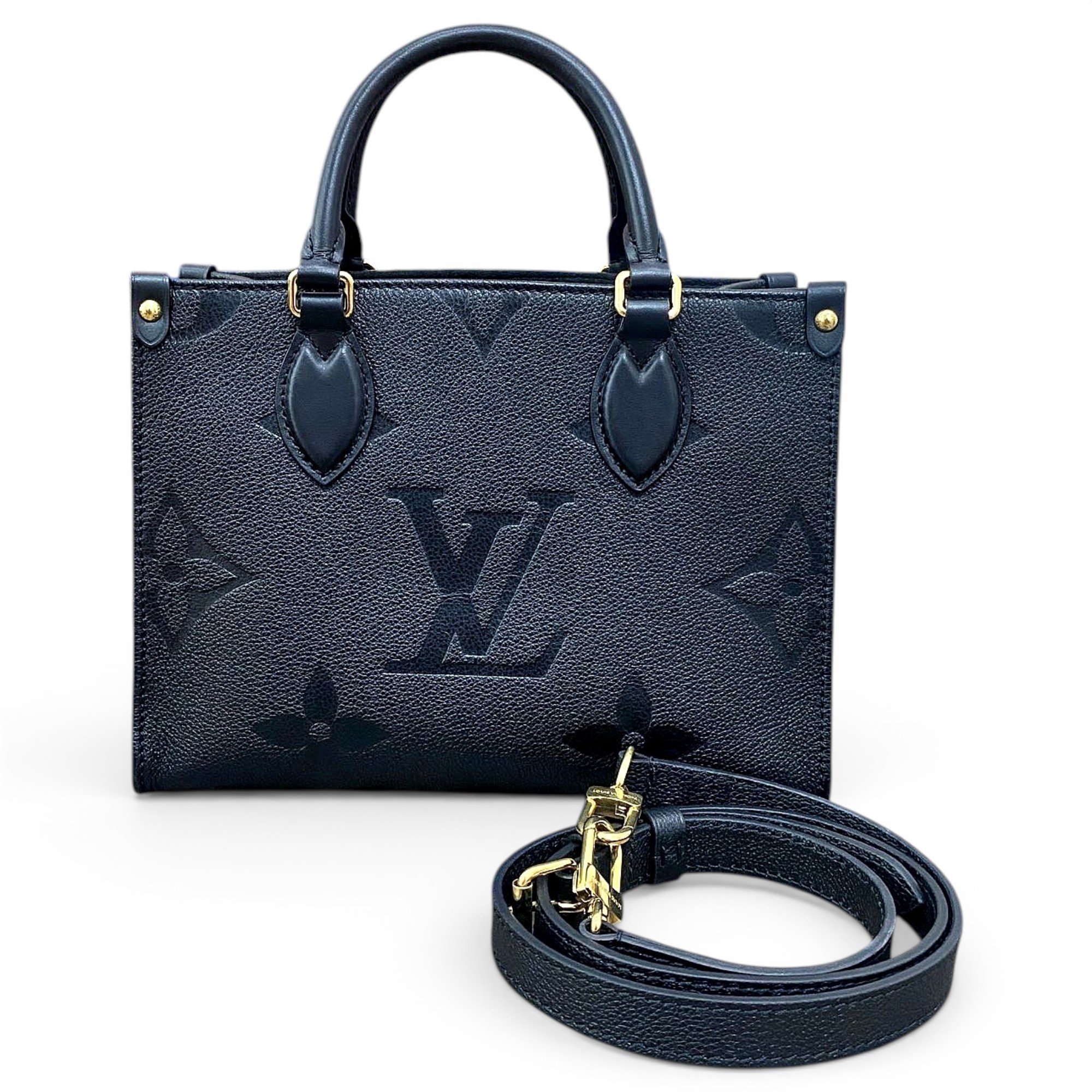 Onthego leather handbag