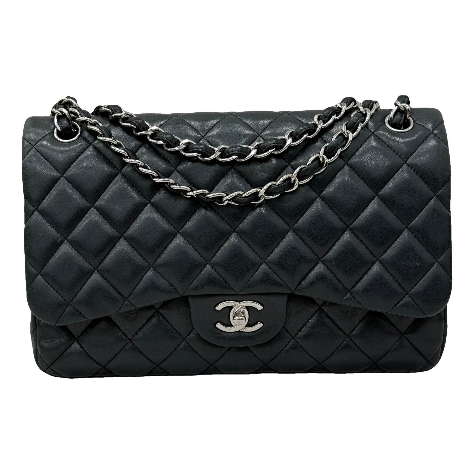 Timeless/Classique leather handbag