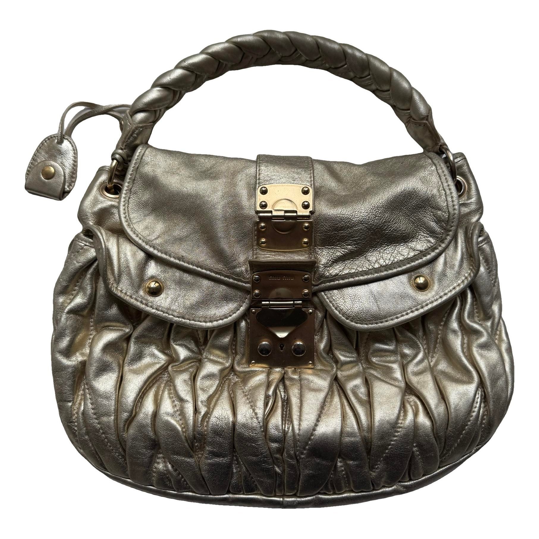Matelassé leather handbag