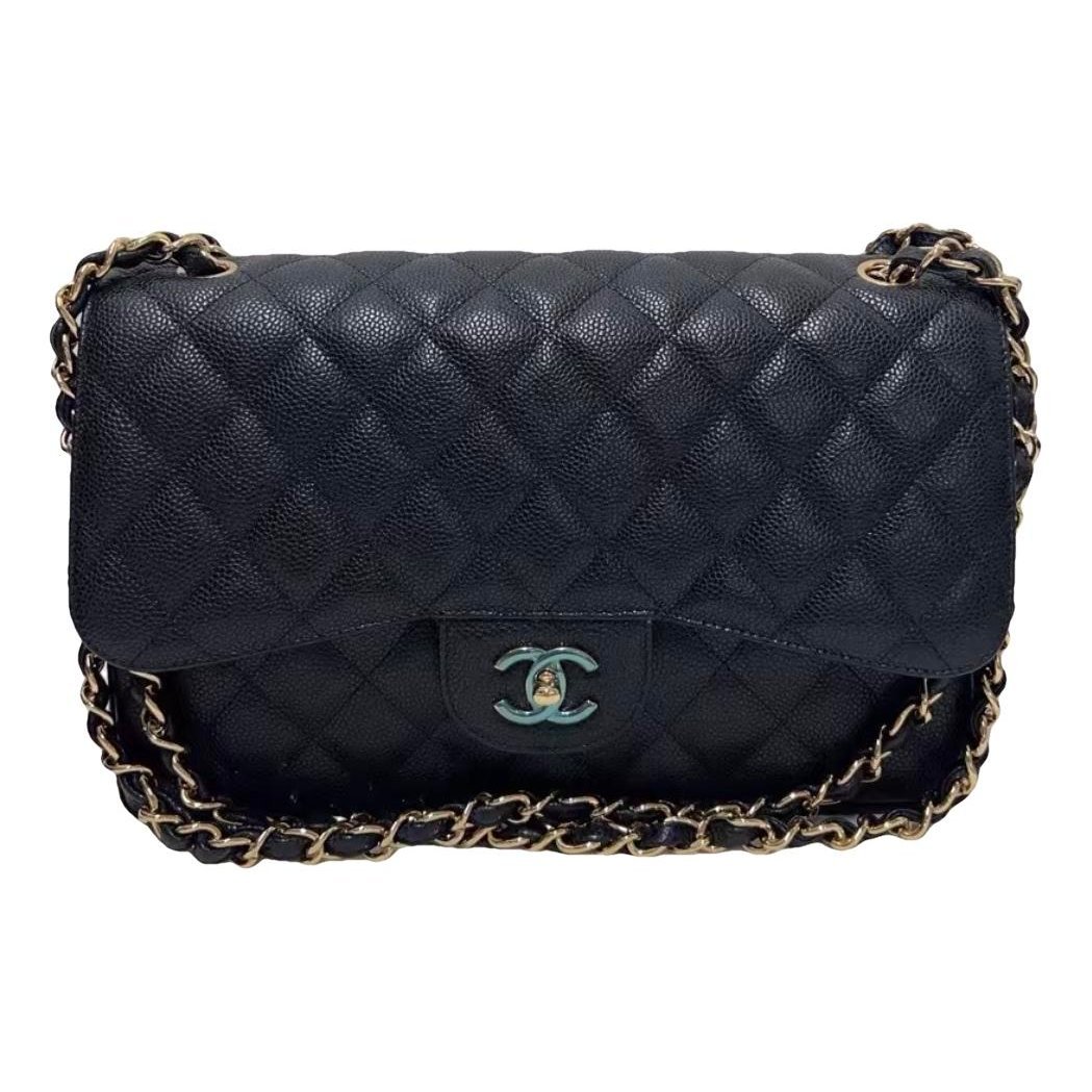 Timeless/Classique leather crossbody bag