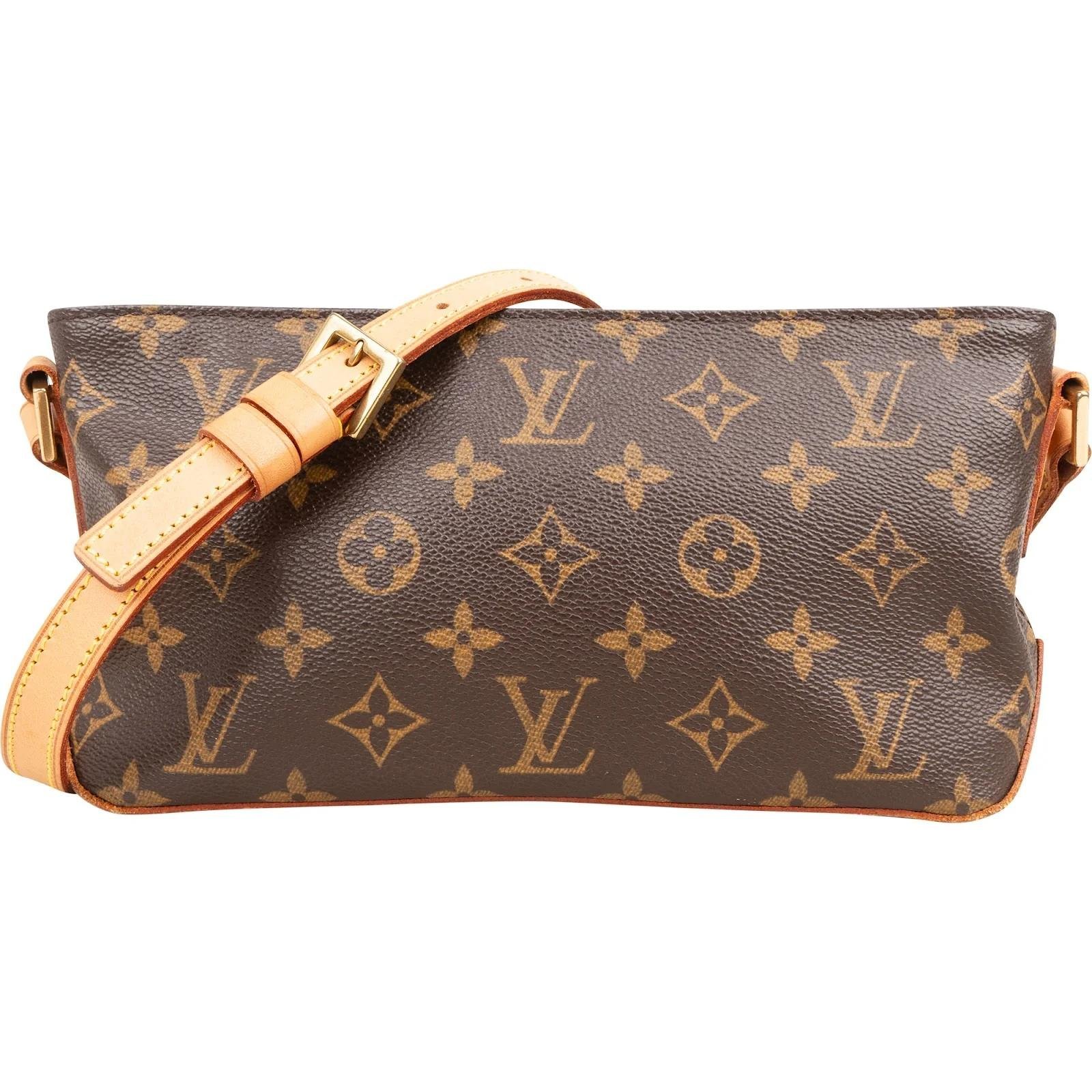 Louis Vuitton Trotteur leather crossbody bag