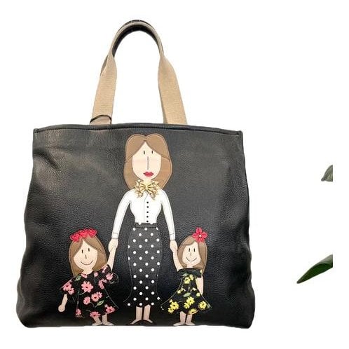 Leather tote