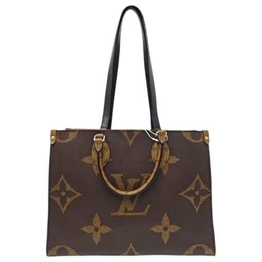 Onthego leather handbag