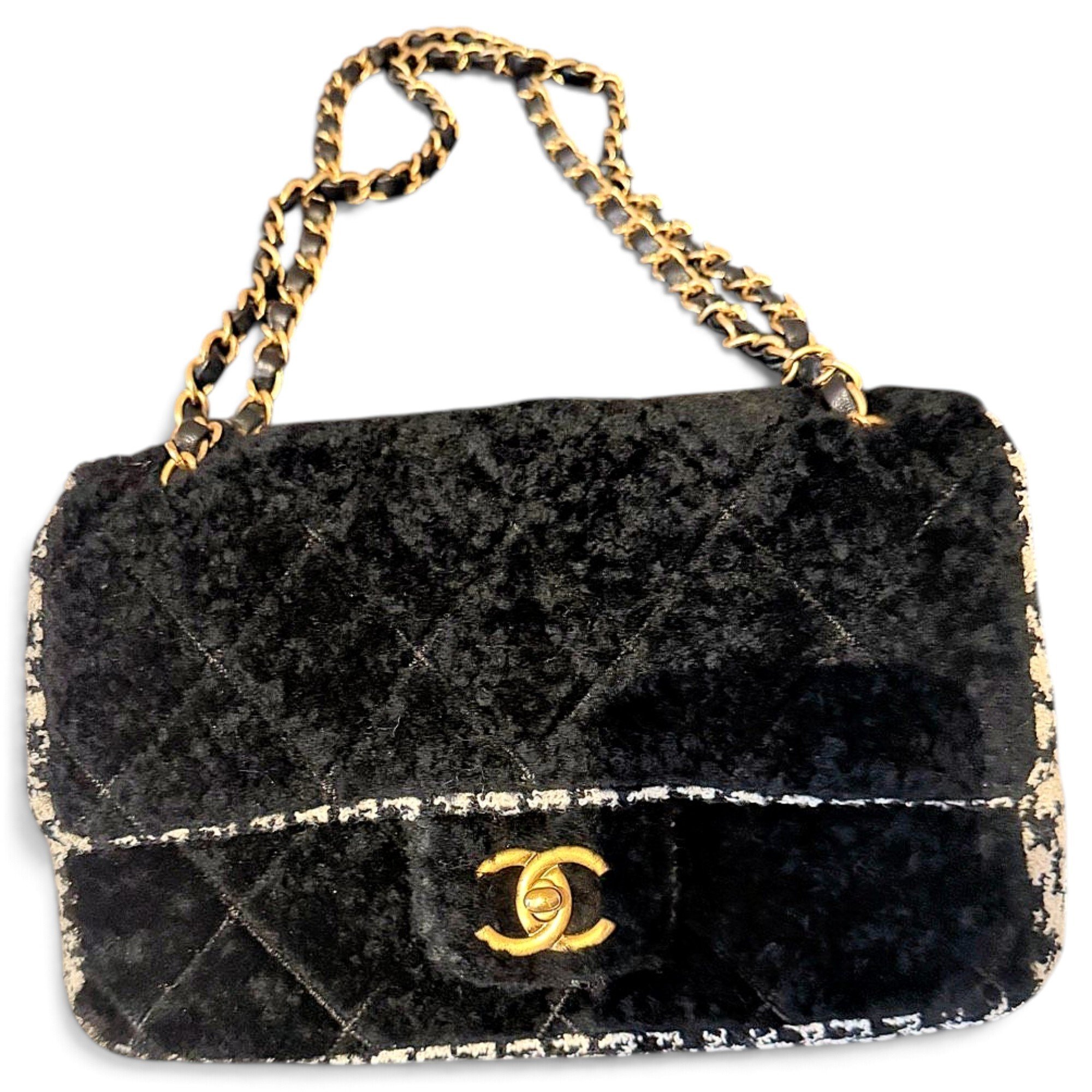 Timeless/Classique faux fur handbag