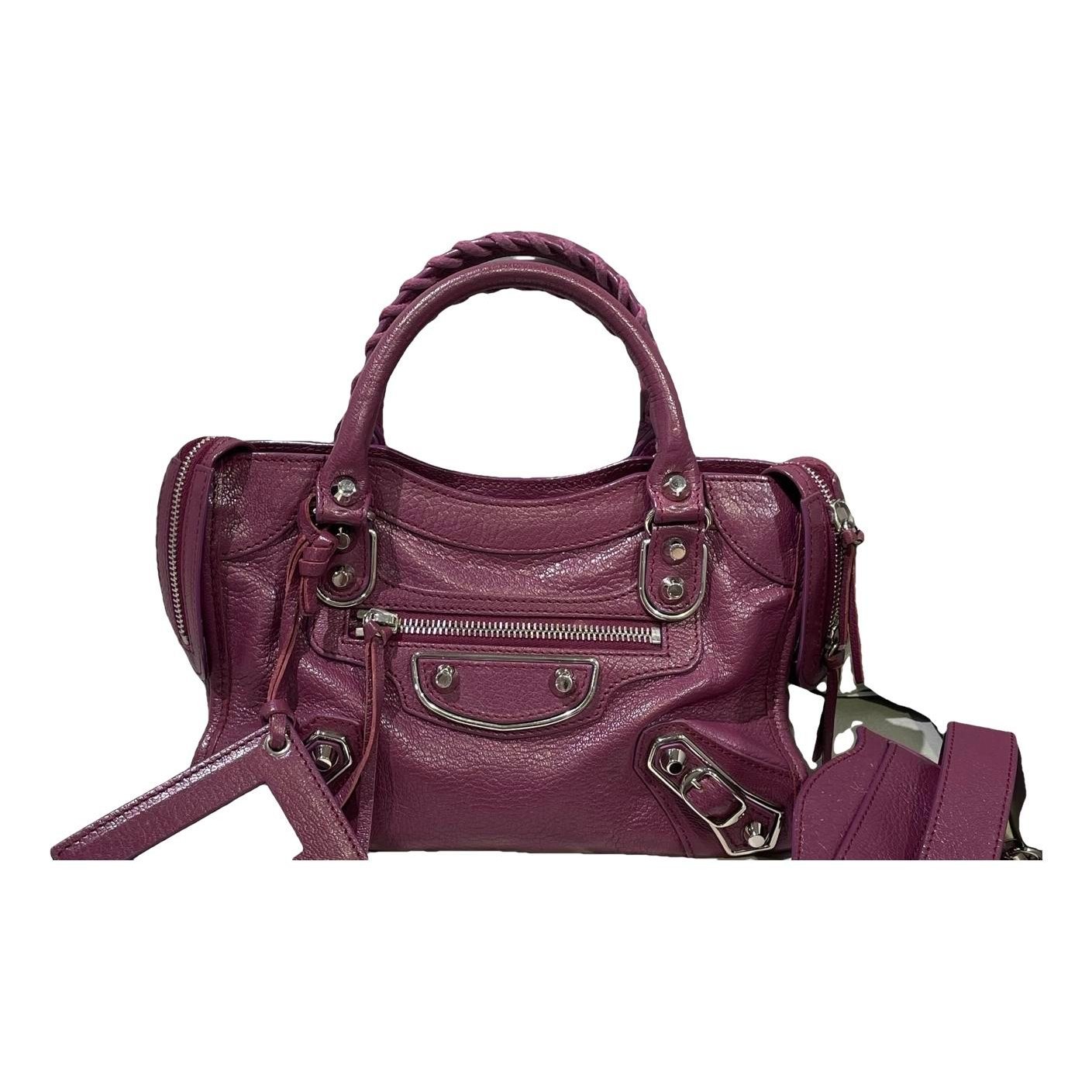 City leather handbag
