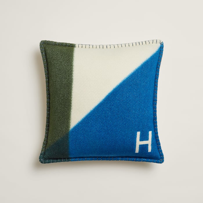 H Pythagore Pillow