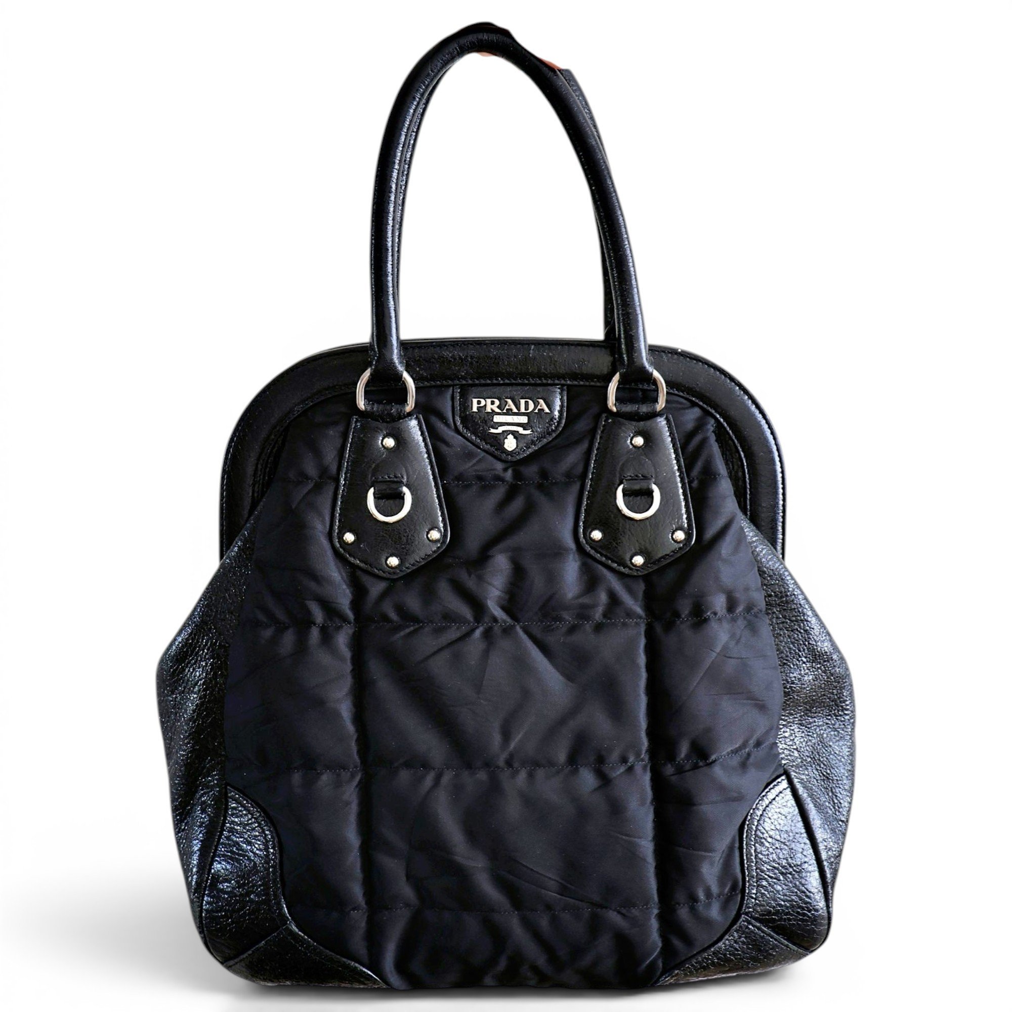 Leather handbag