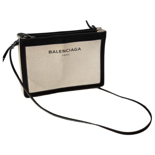 Cloth clutch bag