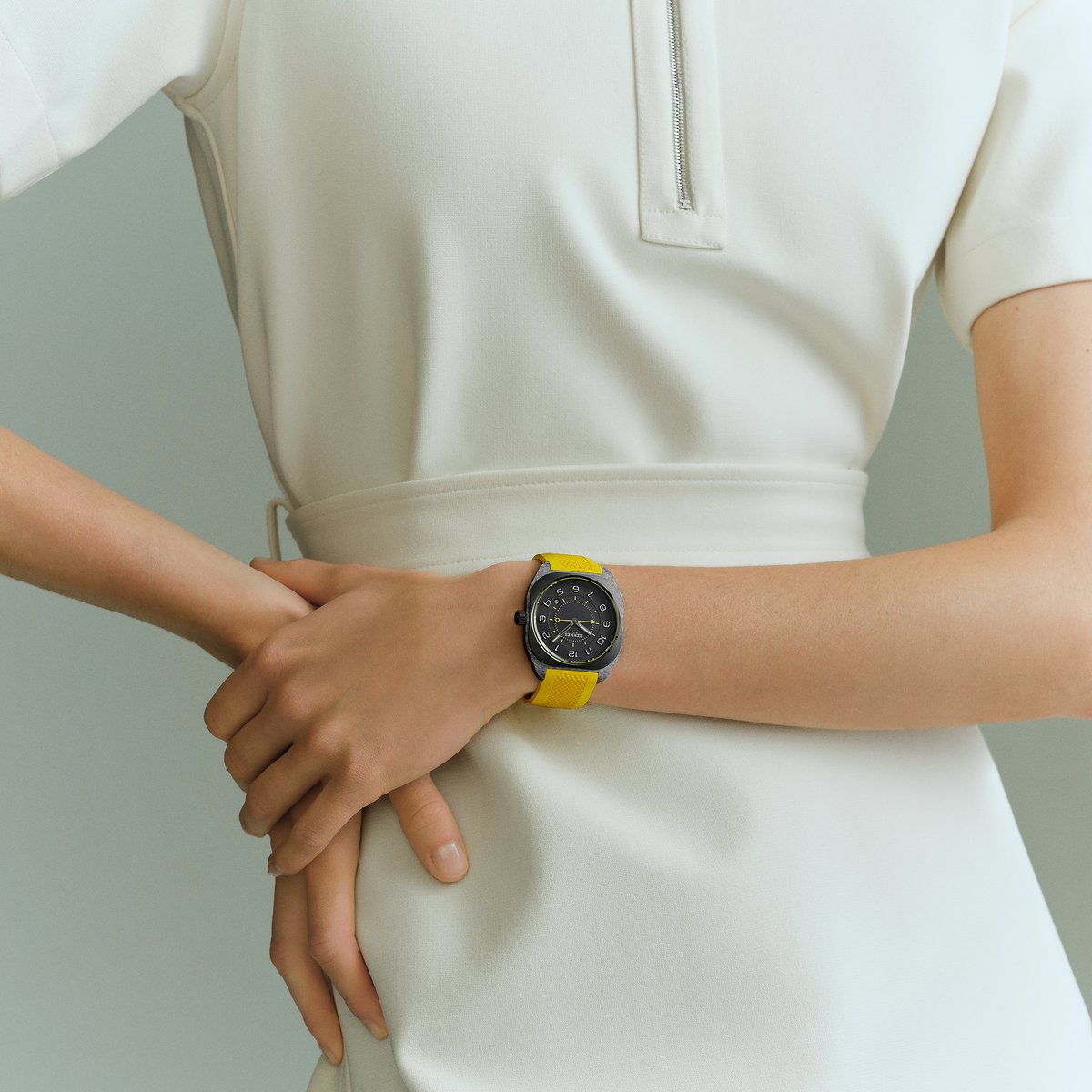 Sans Coloris Hermès H08 Watch, 42 mm