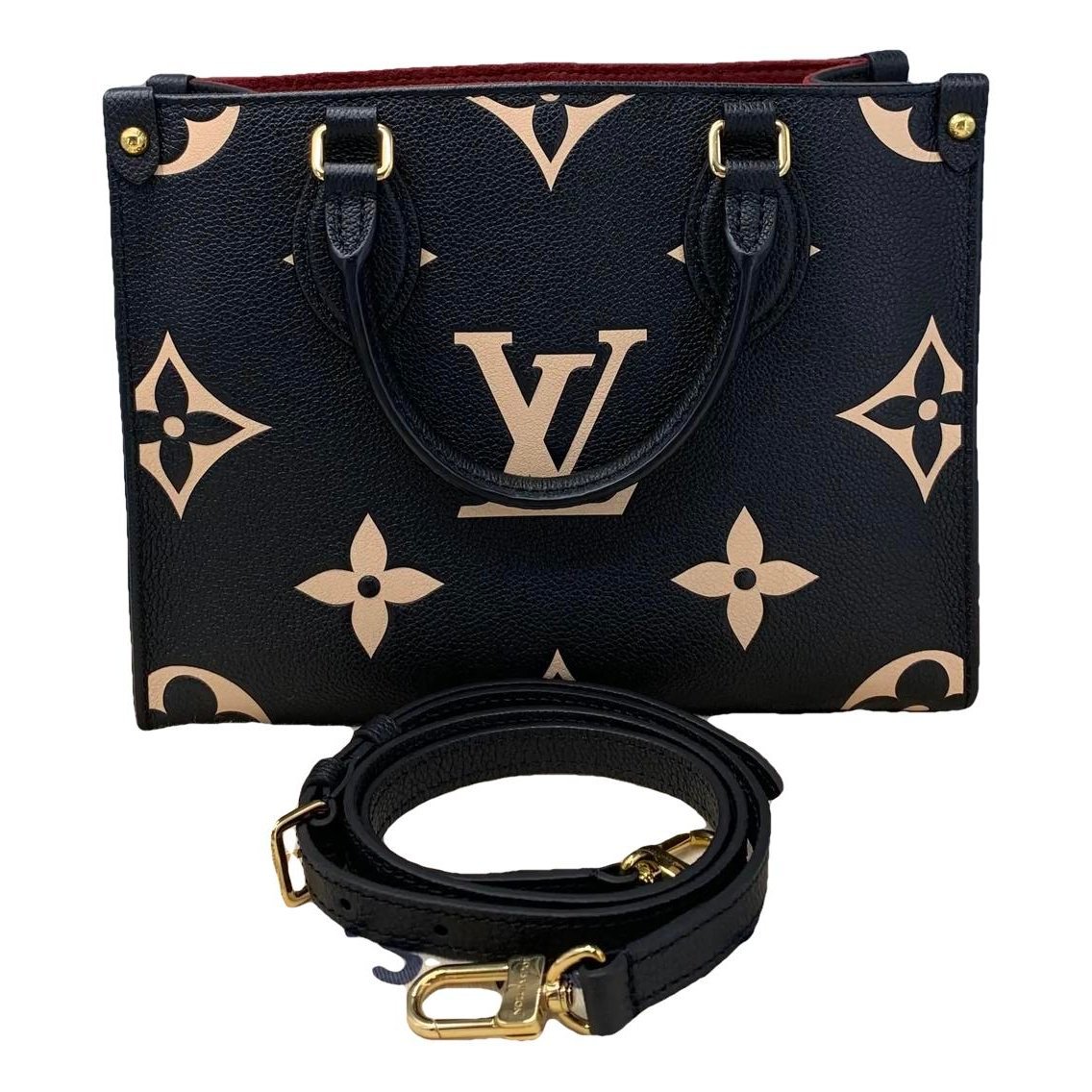 Onthego leather handbag
